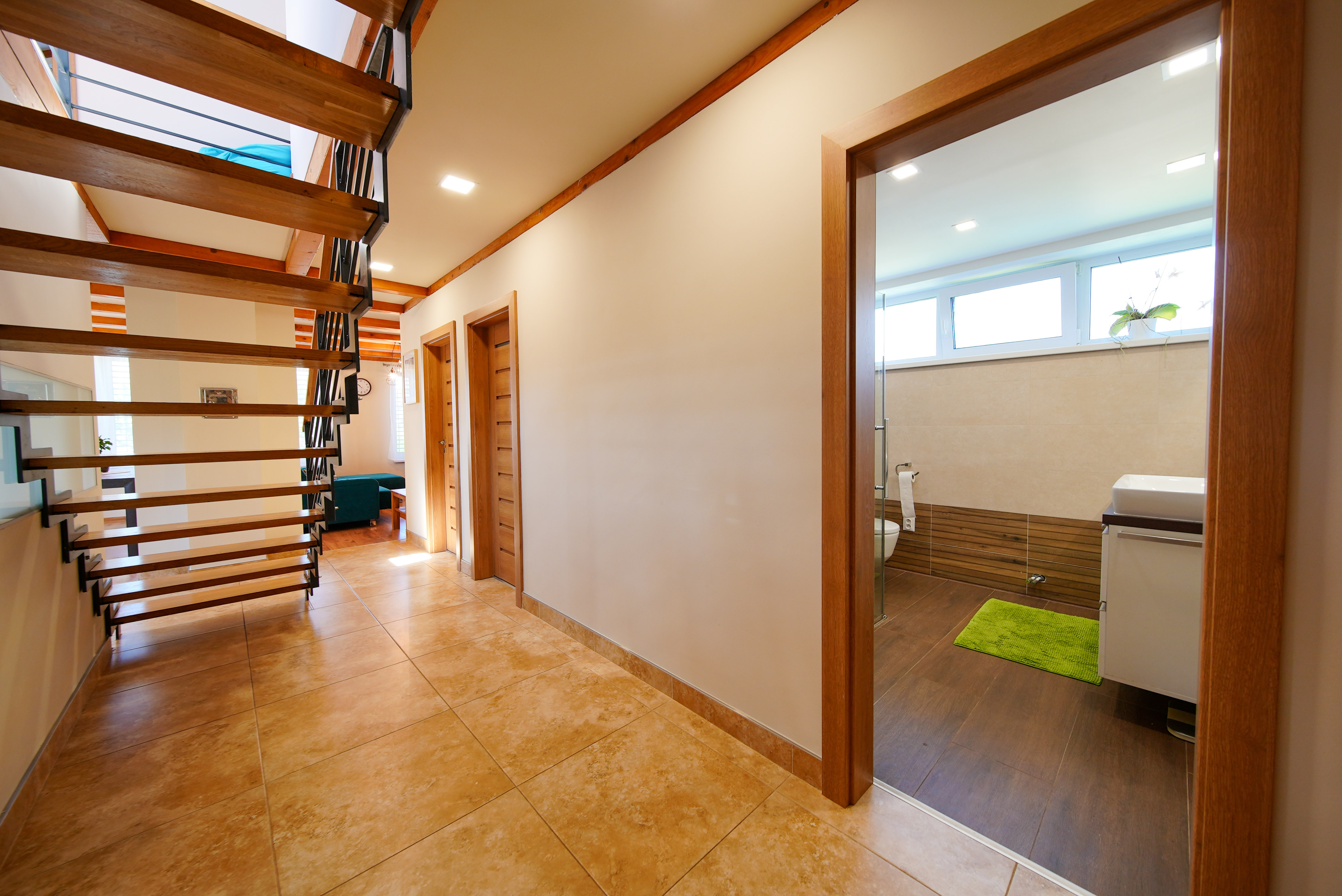 Na predaj 5 izbový Rodinný dom v obci Seniakovce len 8 min. od Košíc