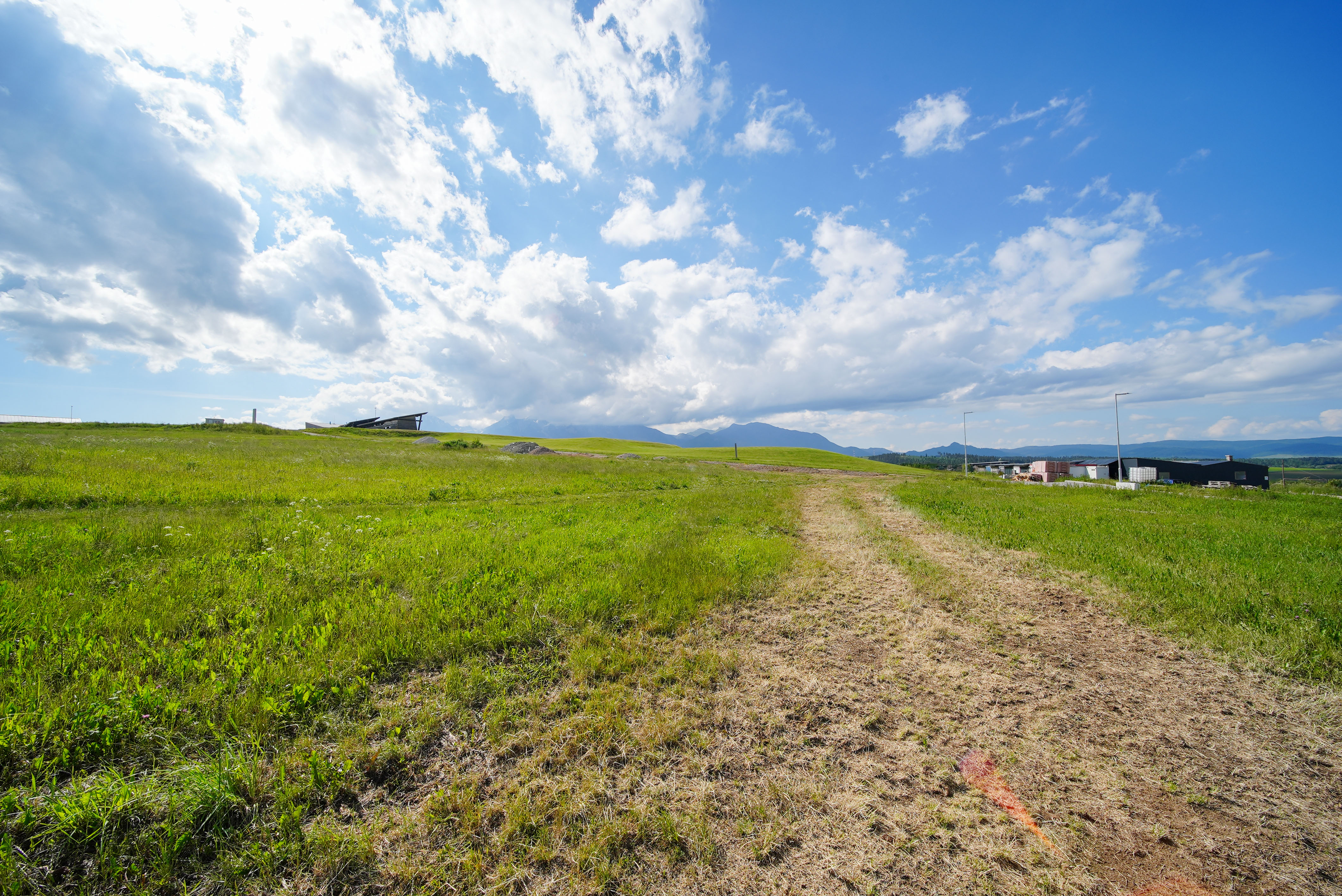 REZERVOVANÉ Stavebný pozemok na predaj v obci Malý Slavkov, Kežmarok