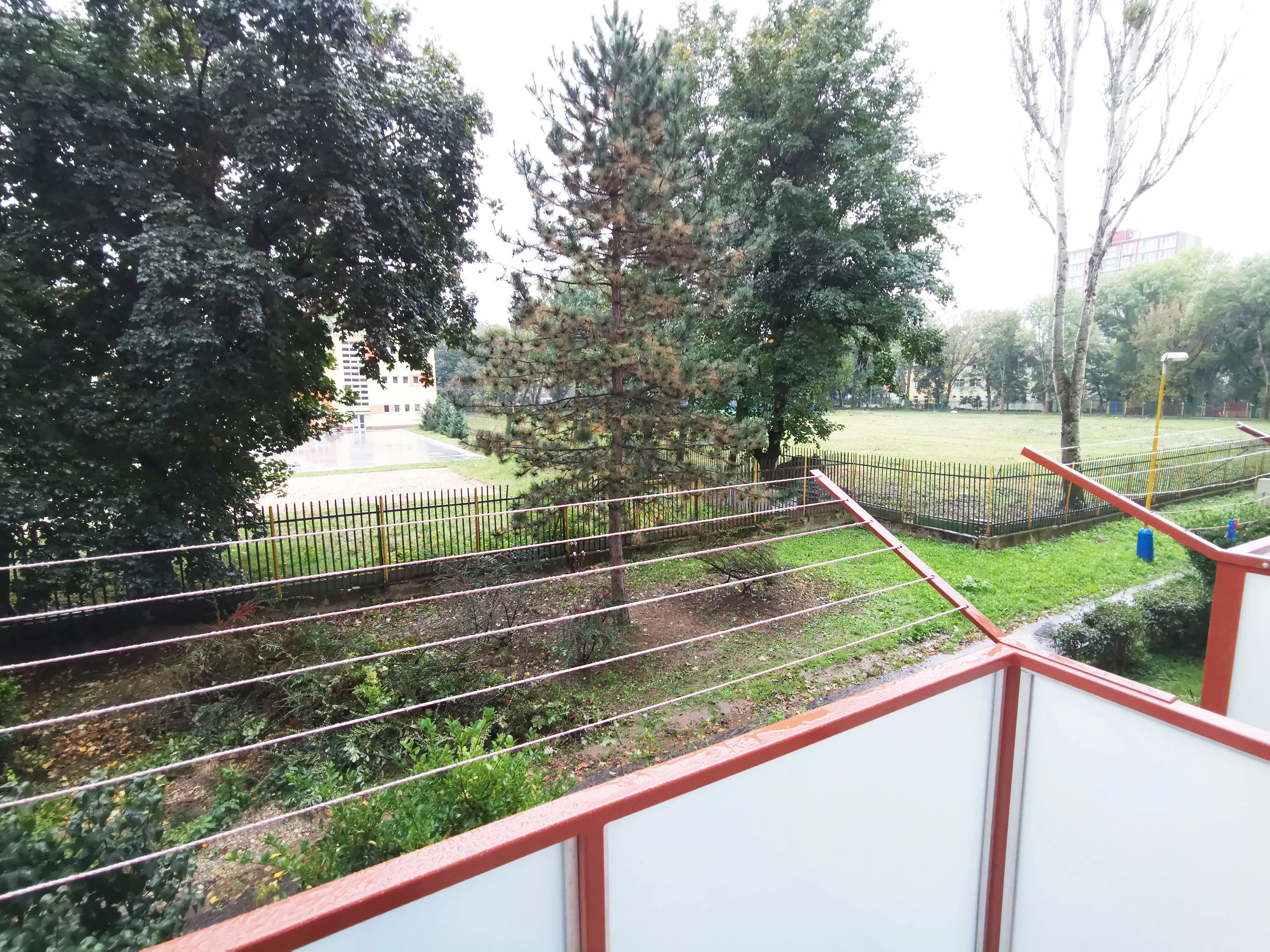 Na prenájom 4 izbový byt po kompletnej rekonštrukcii, Vodárenská
