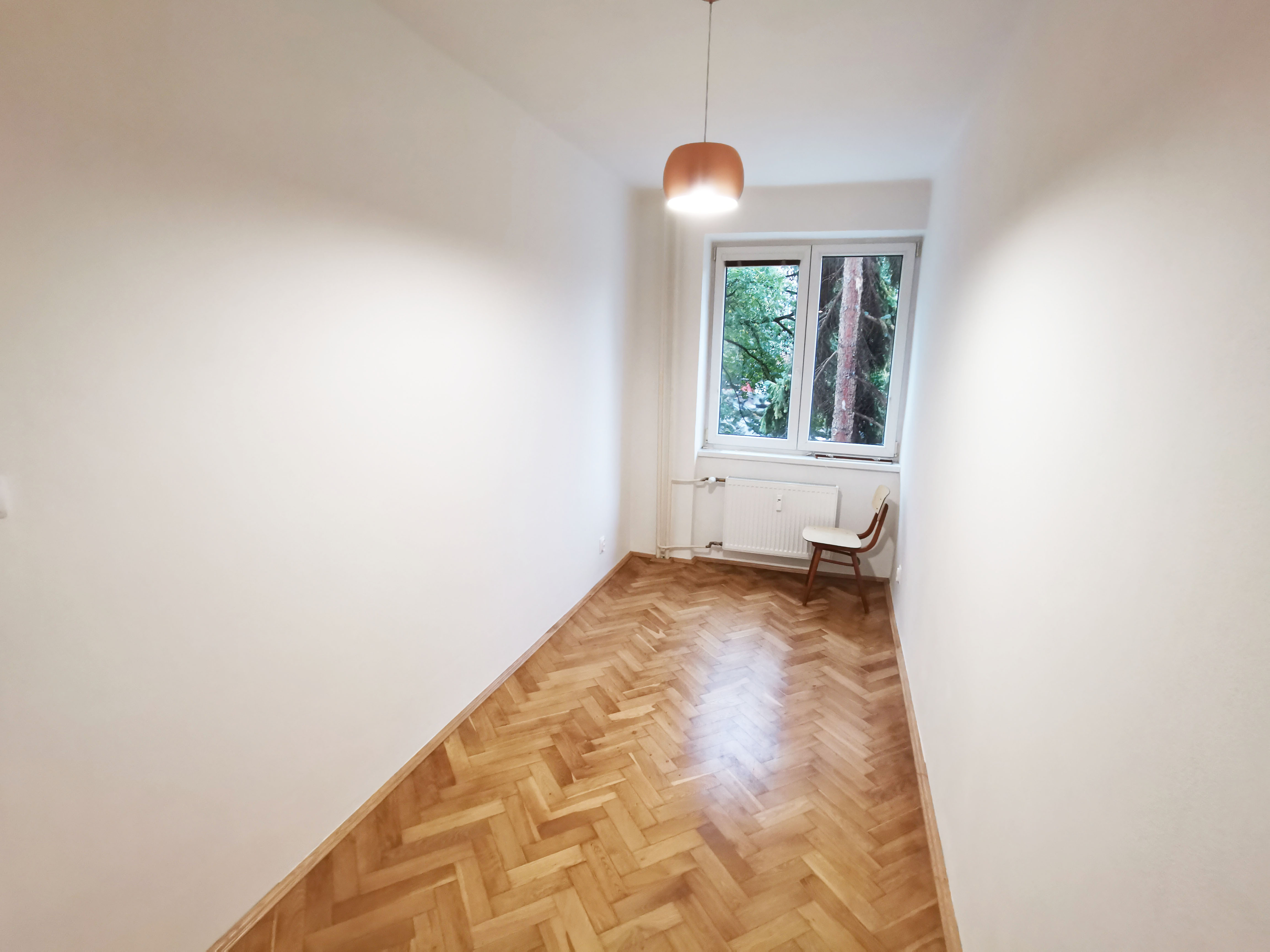 Na prenájom 4 izbový byt po kompletnej rekonštrukcii, Vodárenská