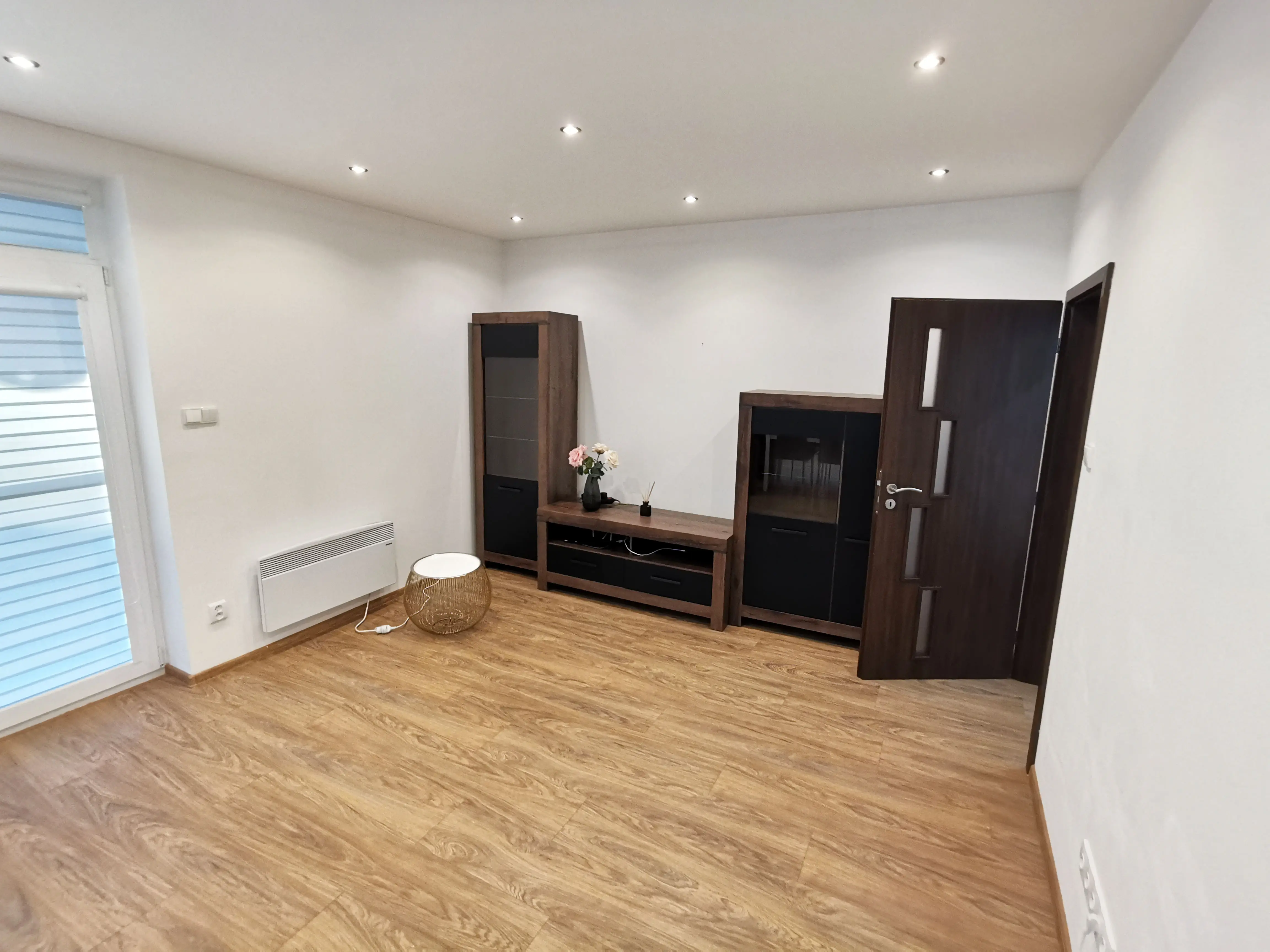 Na prenájom 4 izbový dom, Barca / FOR RENT