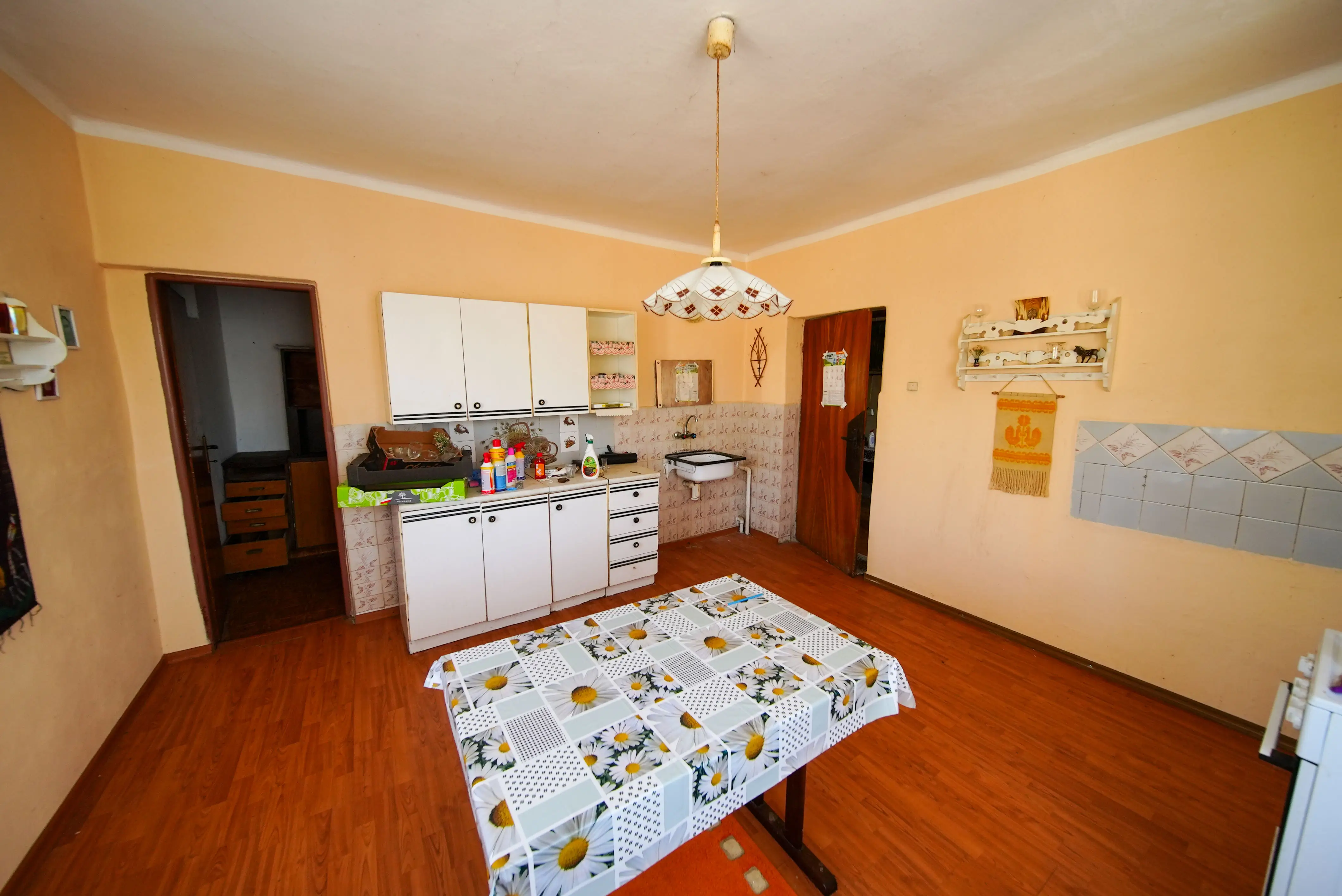 3 izbový rodinný dom na predaj, Ťahanovce, 572 m2 pozemok