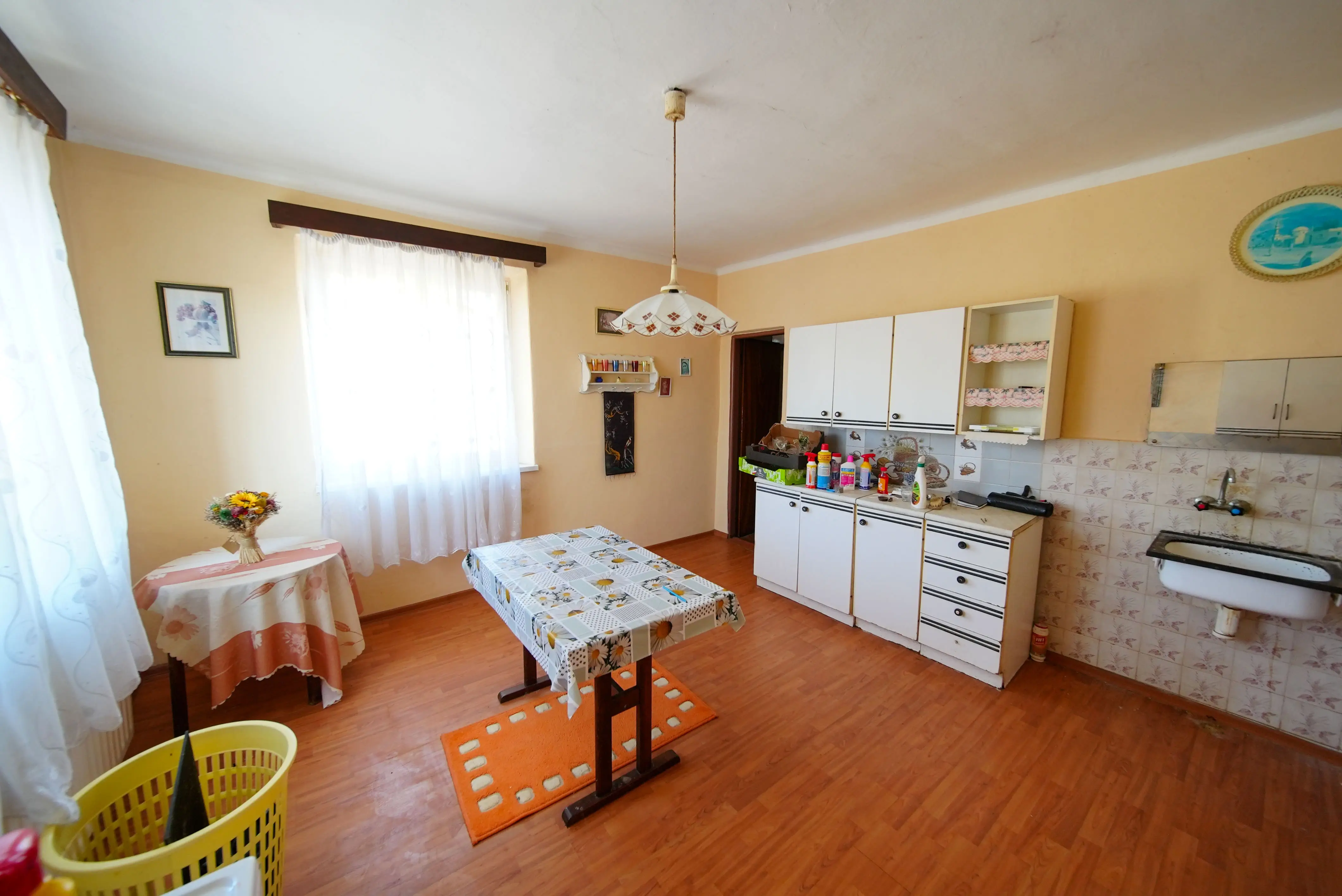 3 izbový rodinný dom na predaj, Ťahanovce, 572 m2 pozemok