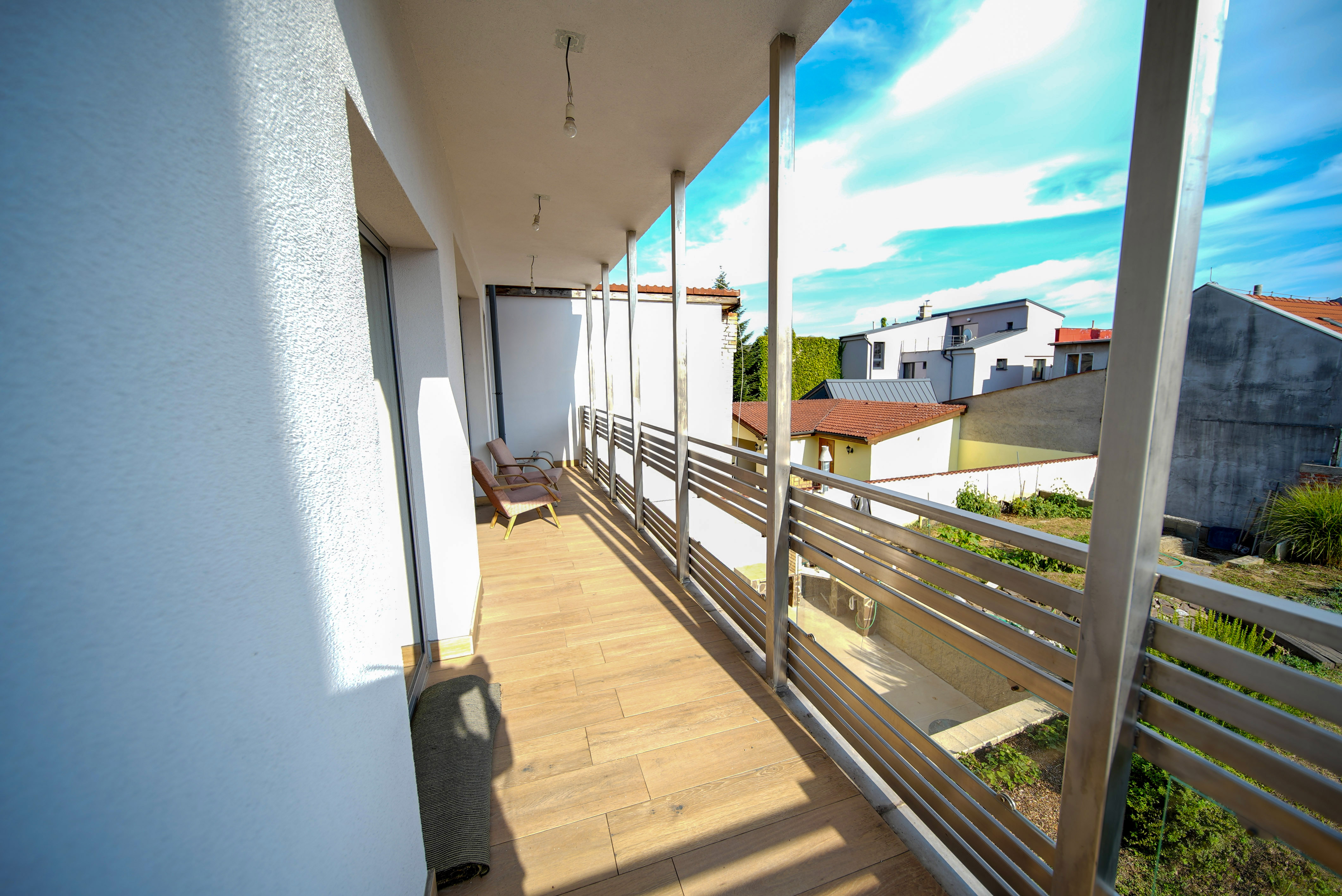 PREDANÉ Na predaj 3 podlažný rodinný dom po rekonštrukcii v širšom centre, Košice - Juh