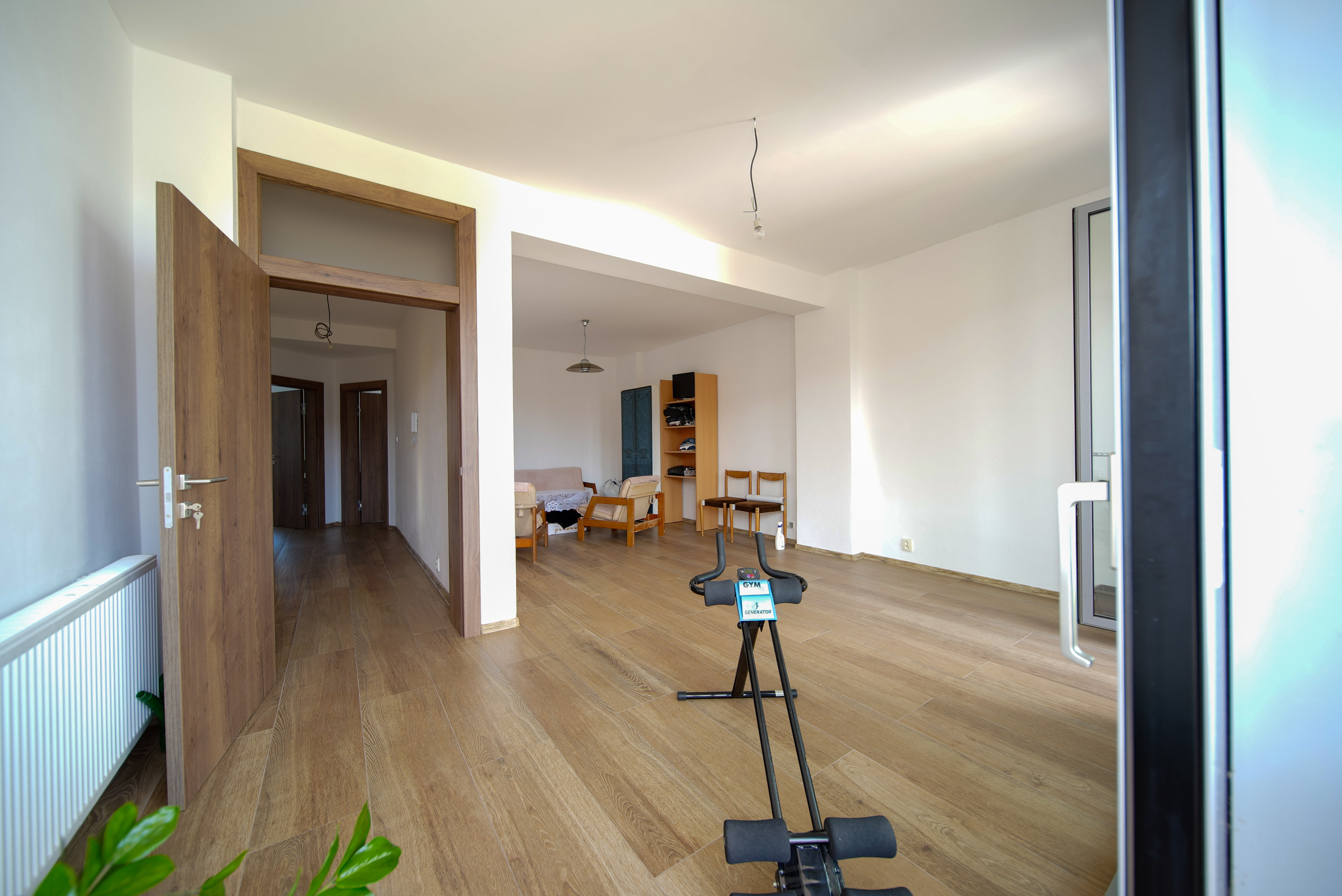 PREDANÉ Na predaj 3 podlažný rodinný dom po rekonštrukcii v širšom centre, Košice - Juh