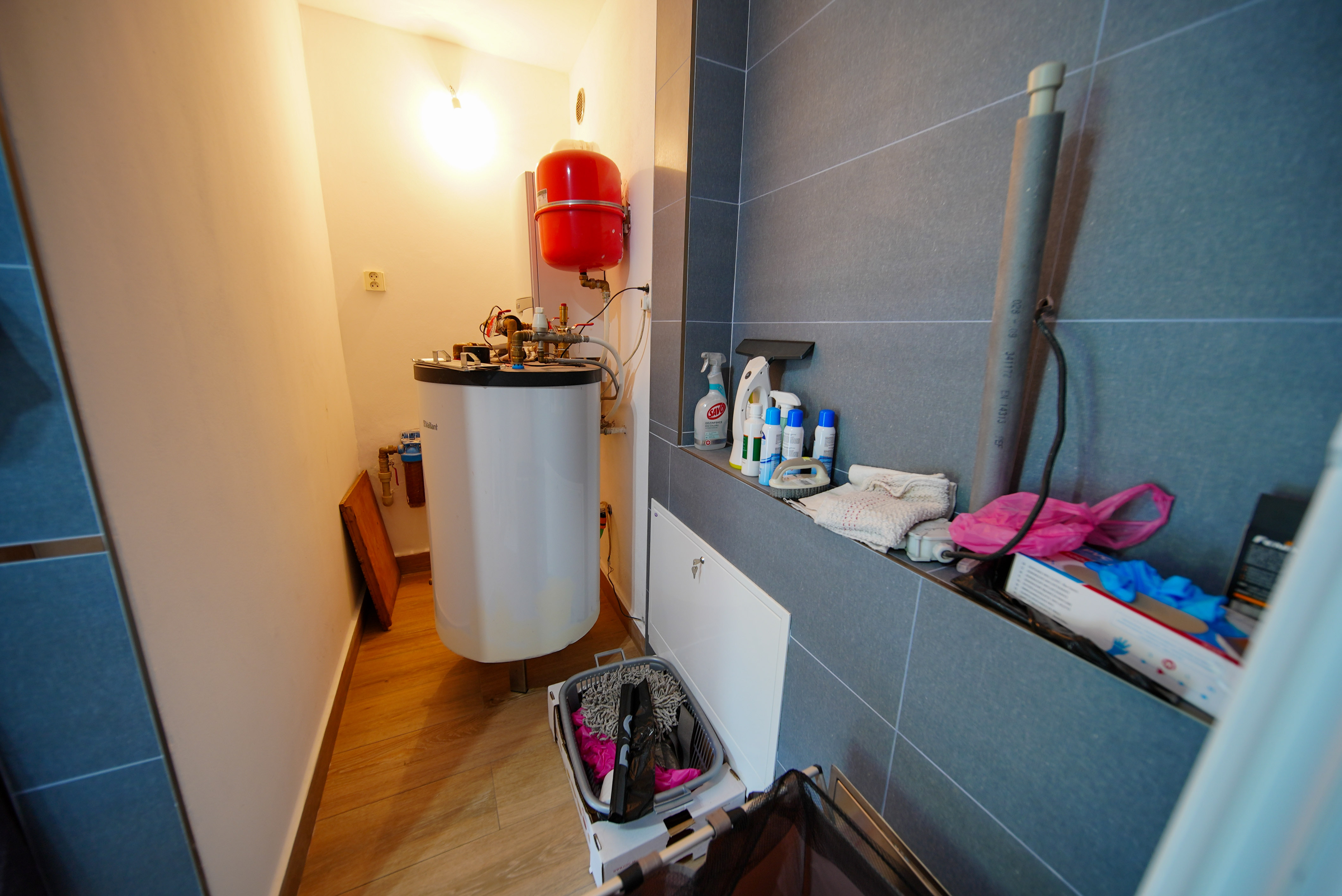 PREDANÉ Na predaj 3 podlažný rodinný dom po rekonštrukcii v širšom centre, Košice - Juh