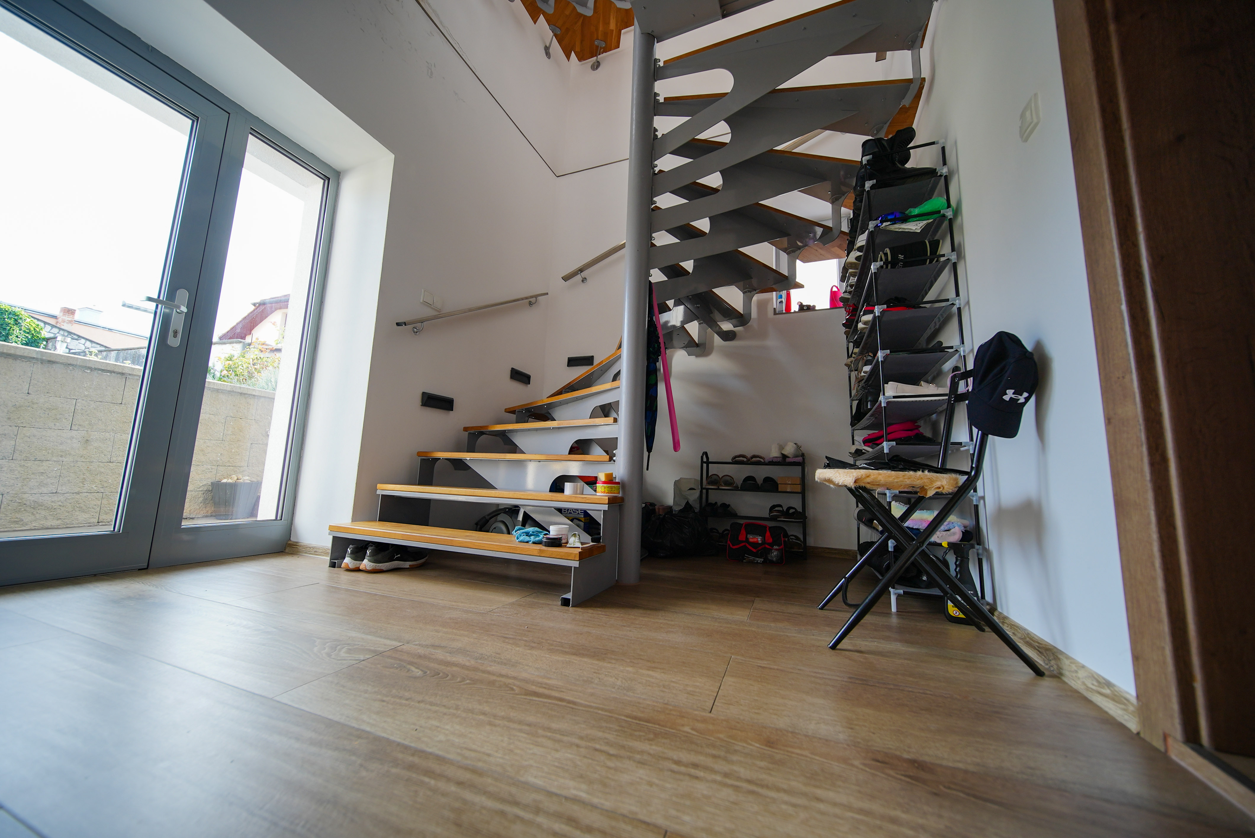 PREDANÉ Na predaj 3 podlažný rodinný dom po rekonštrukcii v širšom centre, Košice - Juh