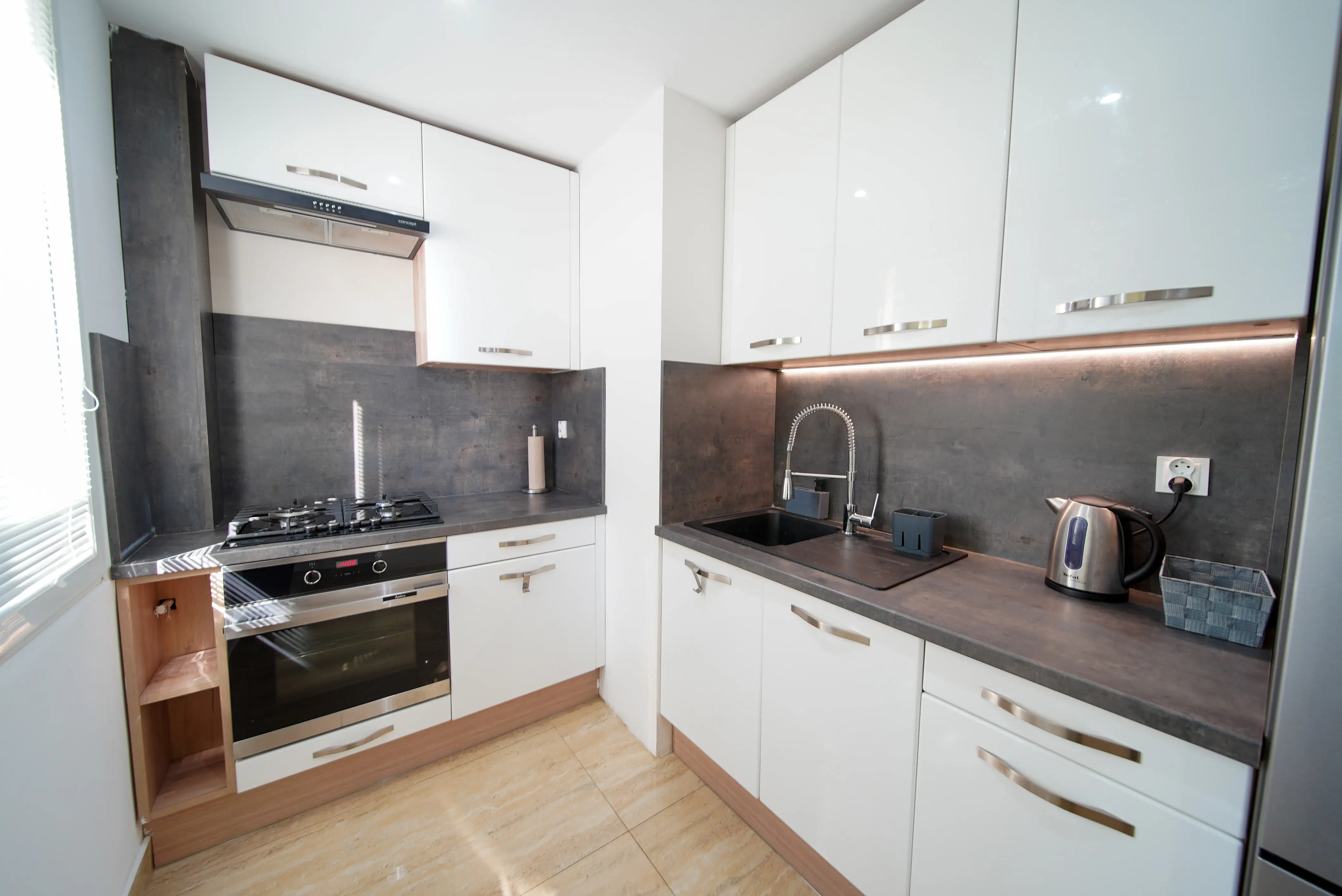 Na prenájom 2 izbový zariadený byt so 6m loggiou, Kežmarská Košice II. - Západ