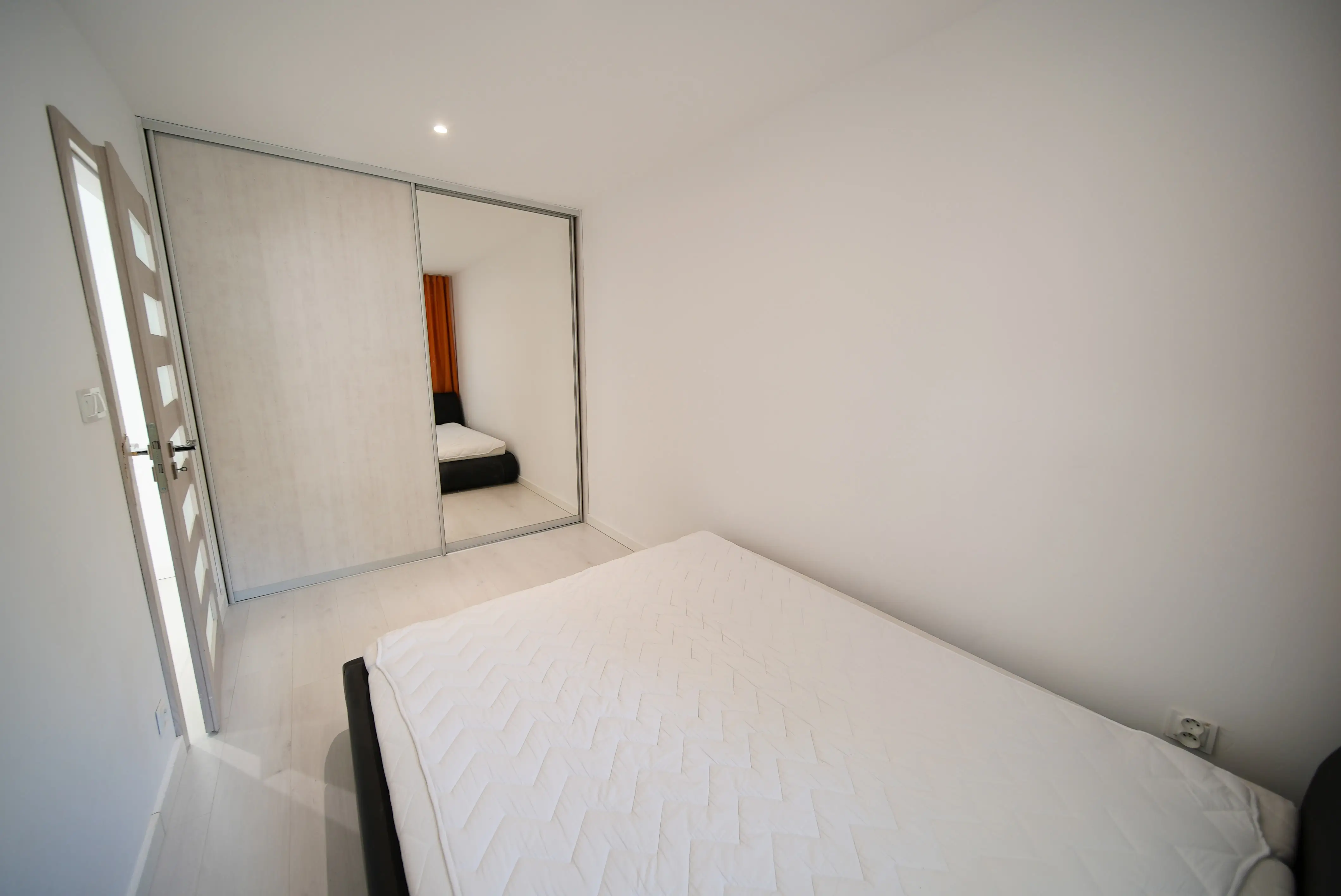 Na prenájom 2 izbový zariadený byt so 6m loggiou, Kežmarská Košice II. - Západ