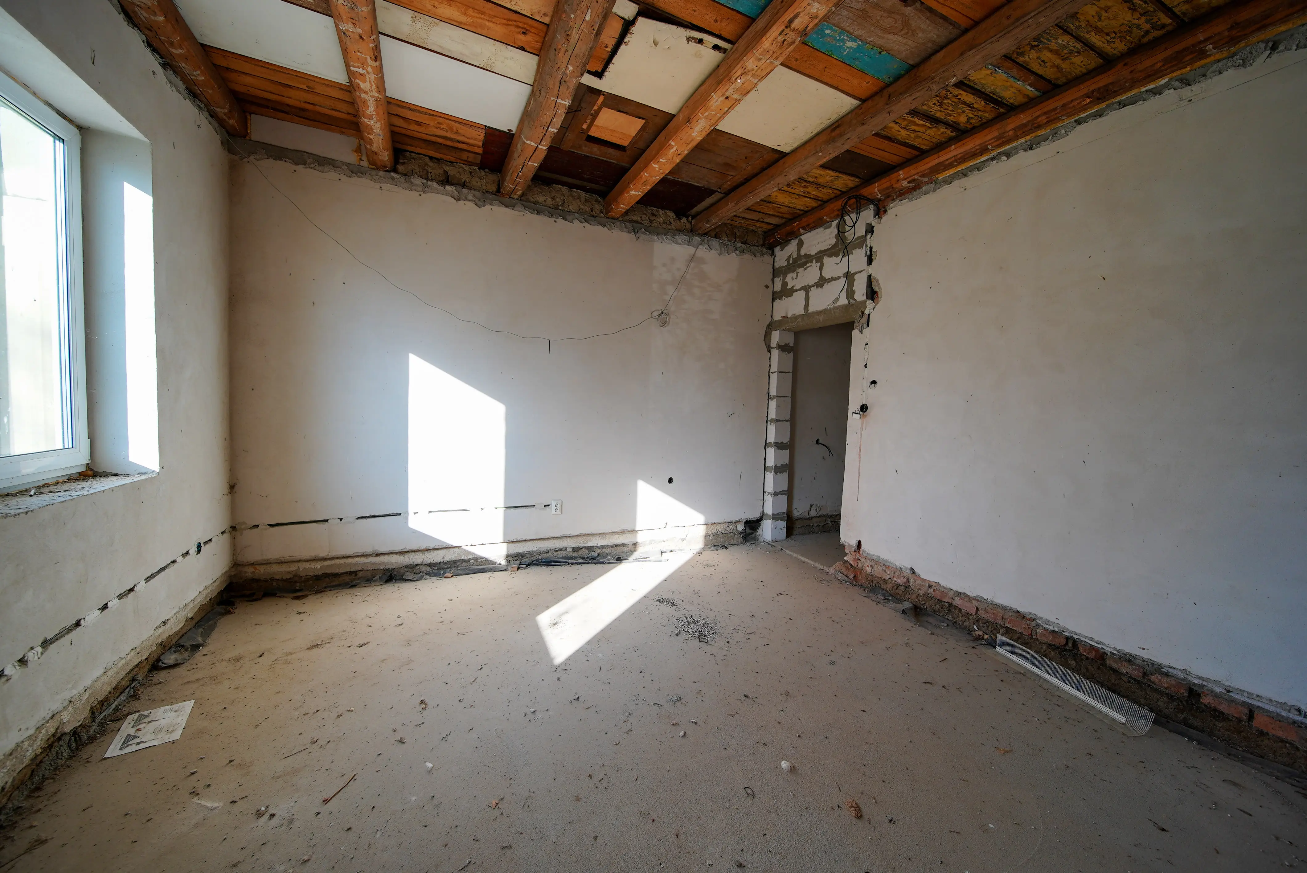 Hrubá stavba - 4 izbový RD na predaj, 1234 m2 pozemok , Kokšov-Bakša