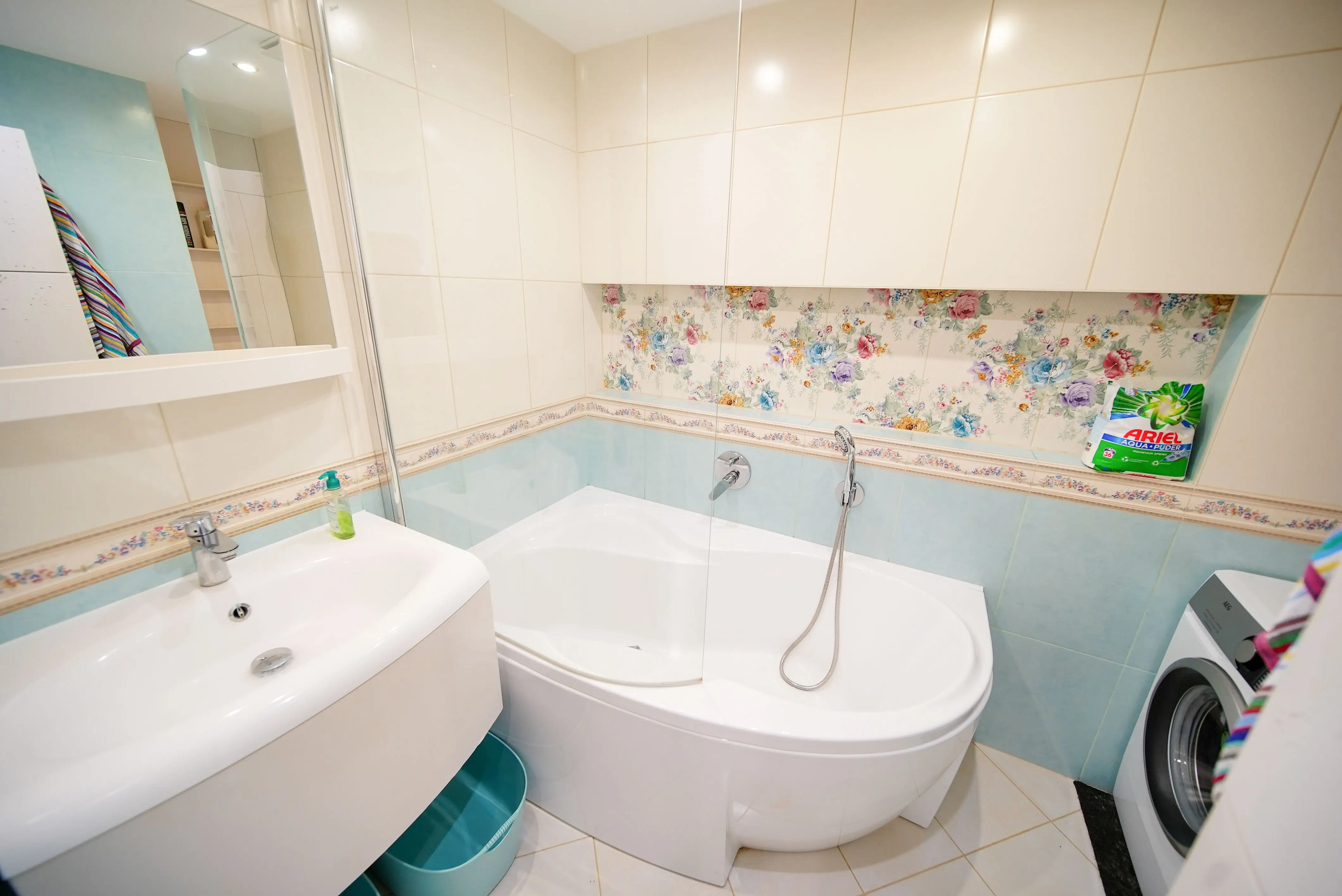 Na prenájom 3 izbový byt  s loggiou, Markušova, Terasa