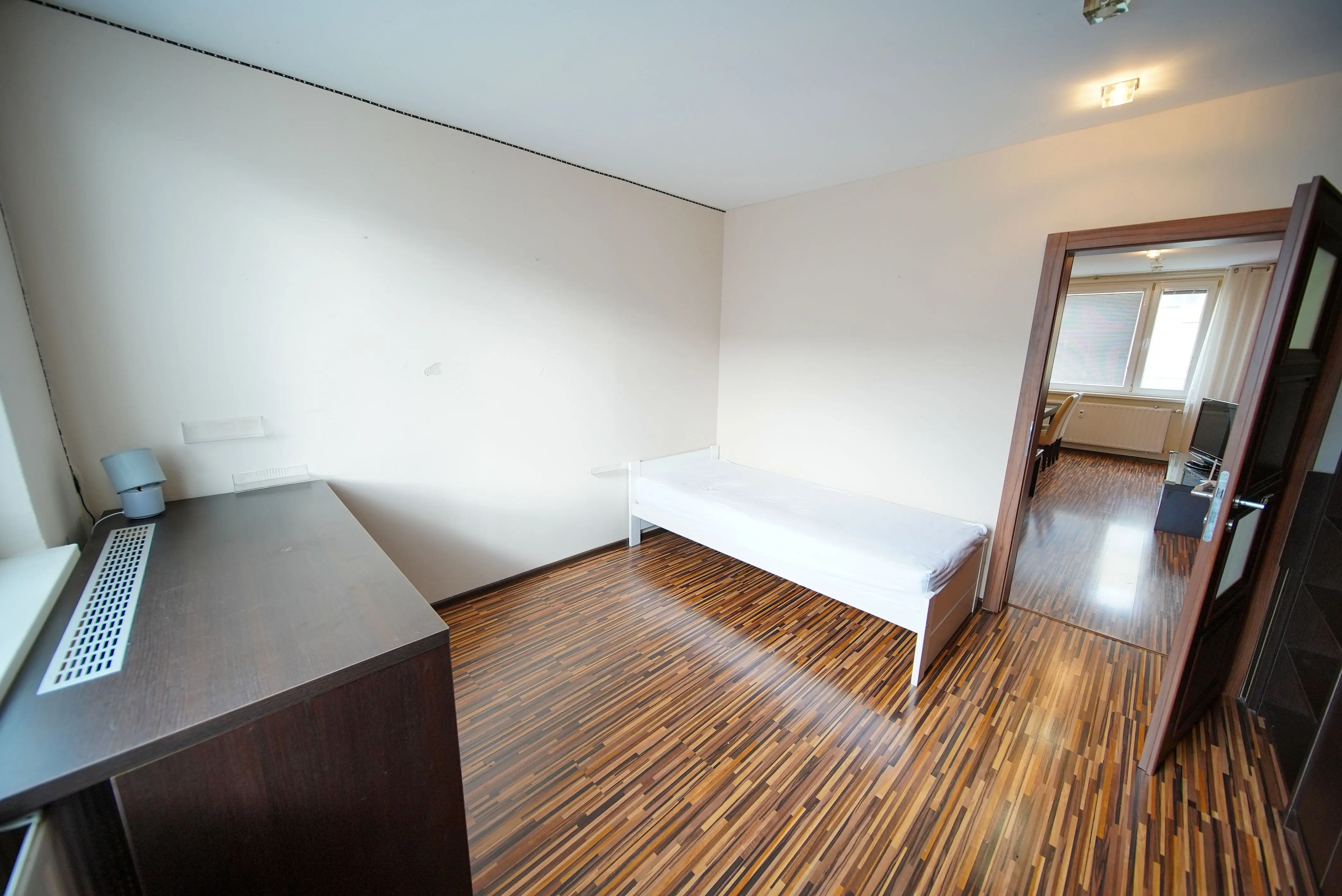 Na prenájom - 4 izbový byt, Staré mesto - Kuzmányho