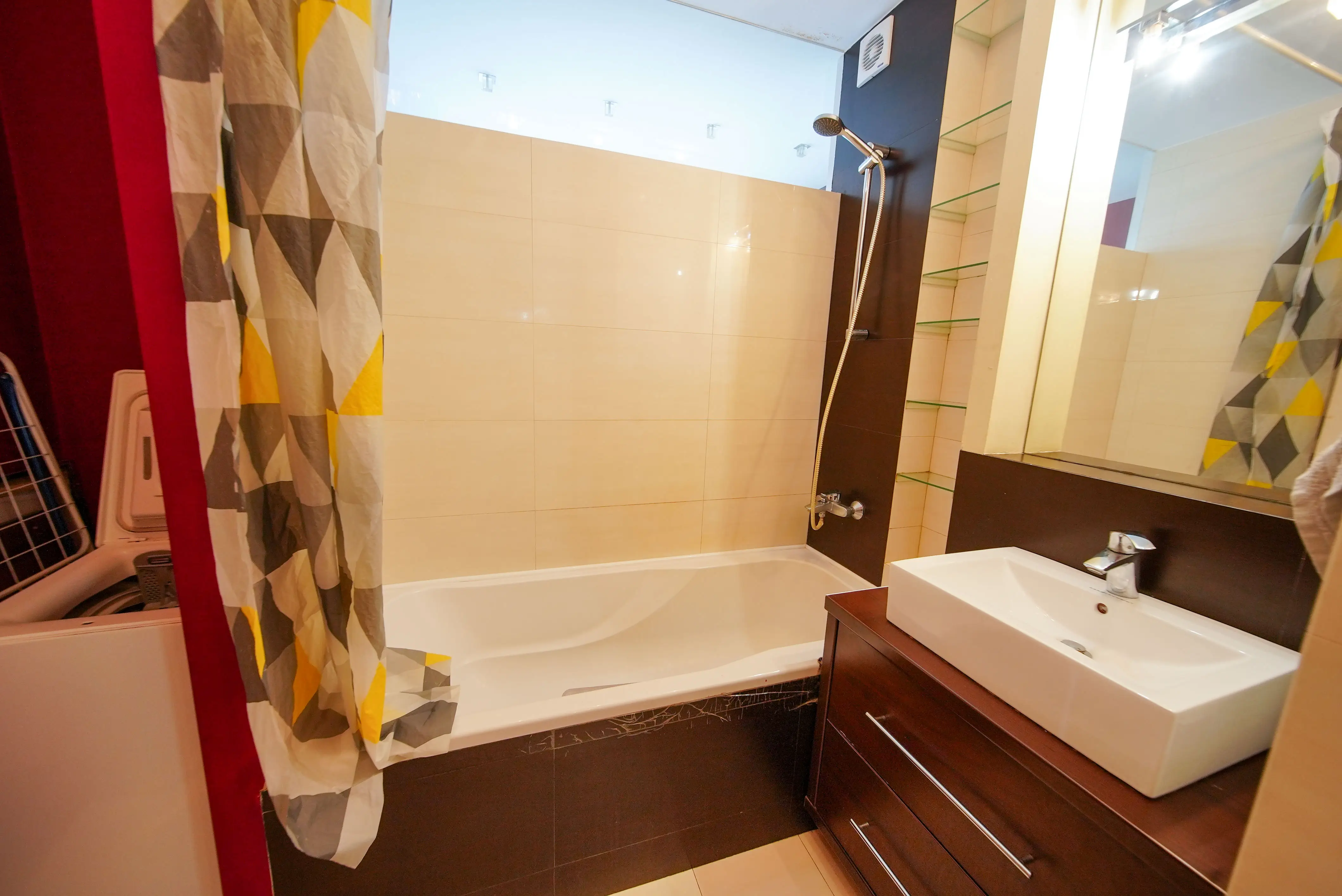 Na prenájom - 4 izbový byt, Staré mesto - Kuzmányho