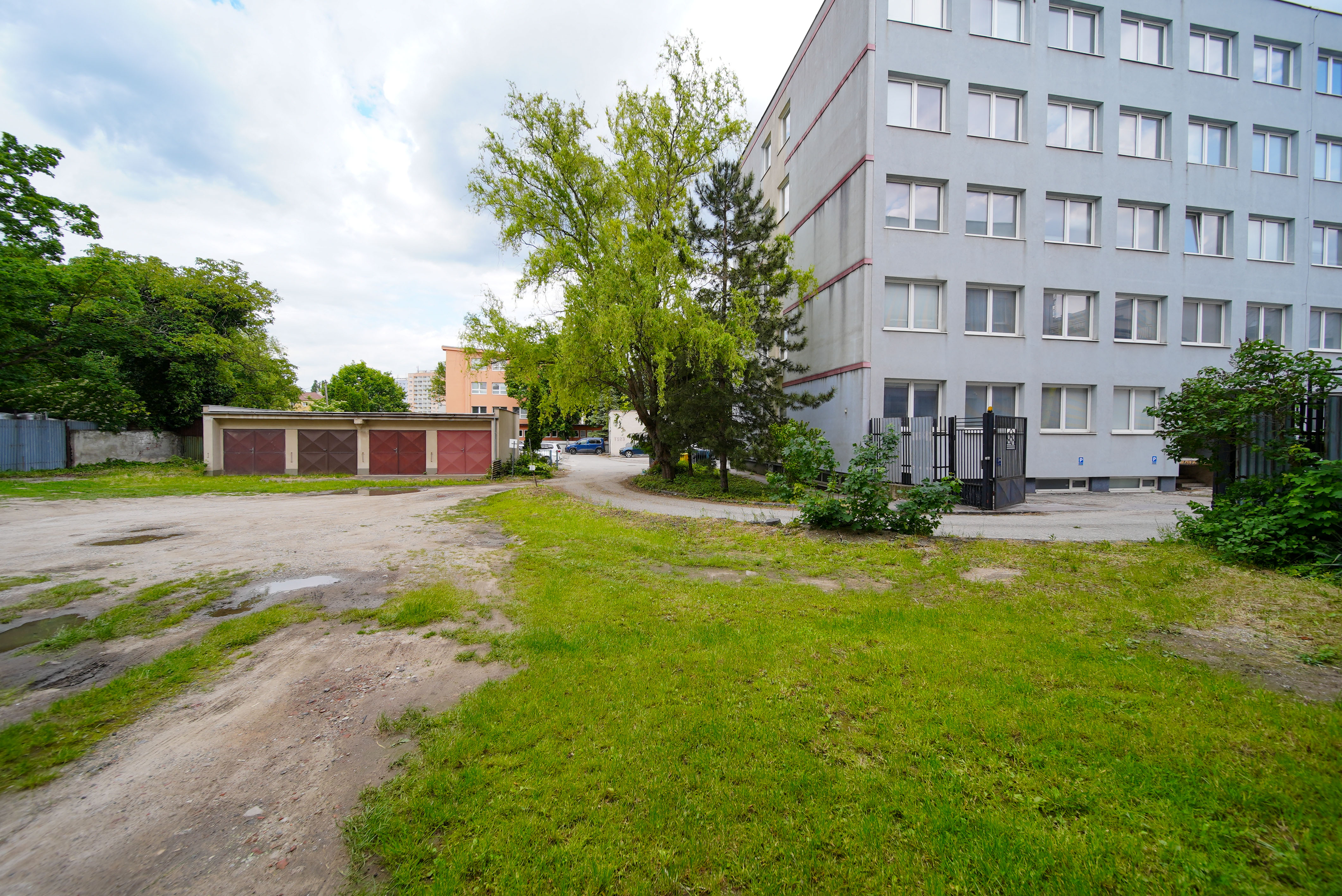 Na predaj 1 izbový byt s parkovaním, Komenského 13, Košice