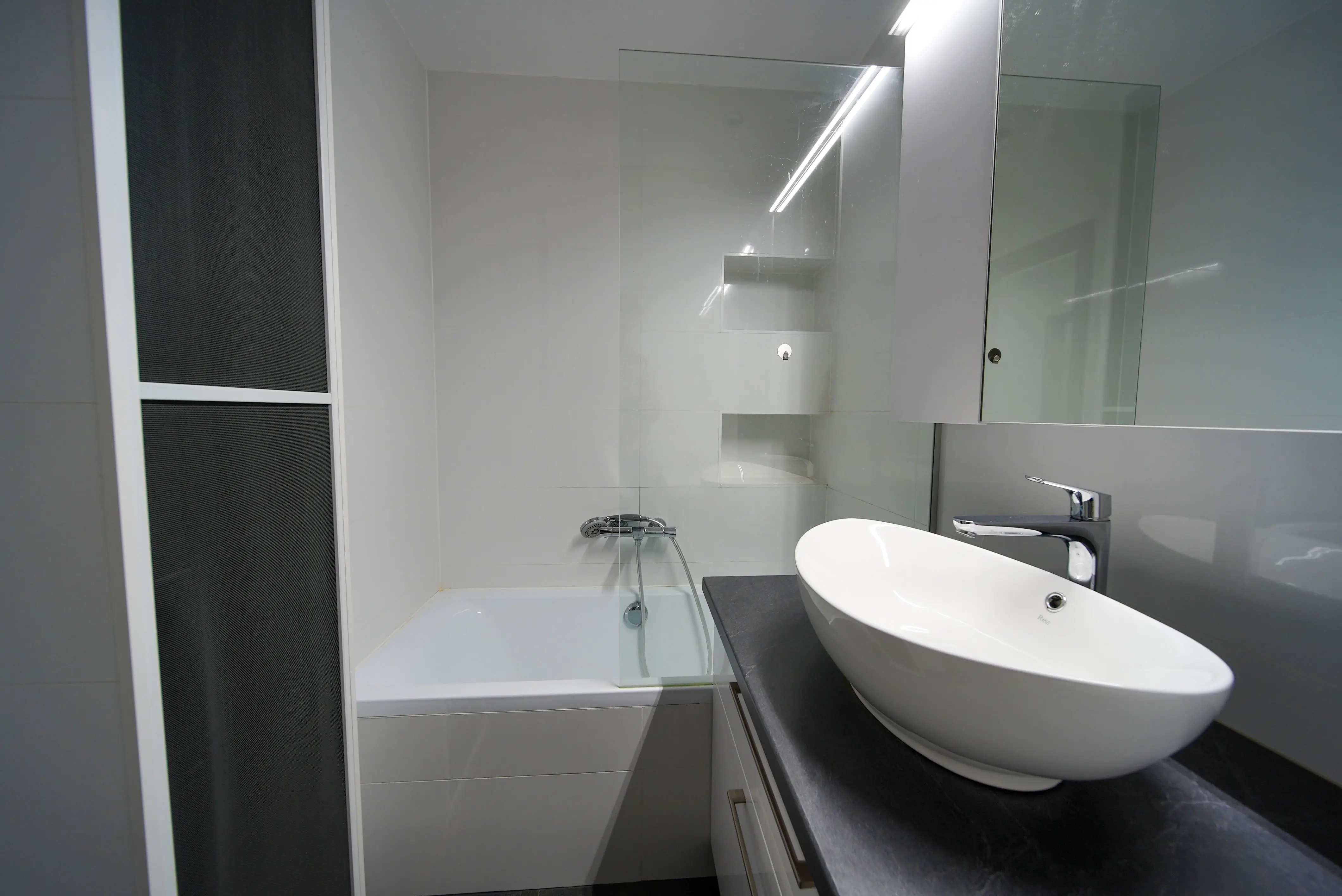 Na predaj 2 izbový tehlový byt s loggiou a výťahom, Stromová - Košice - Staré mesto