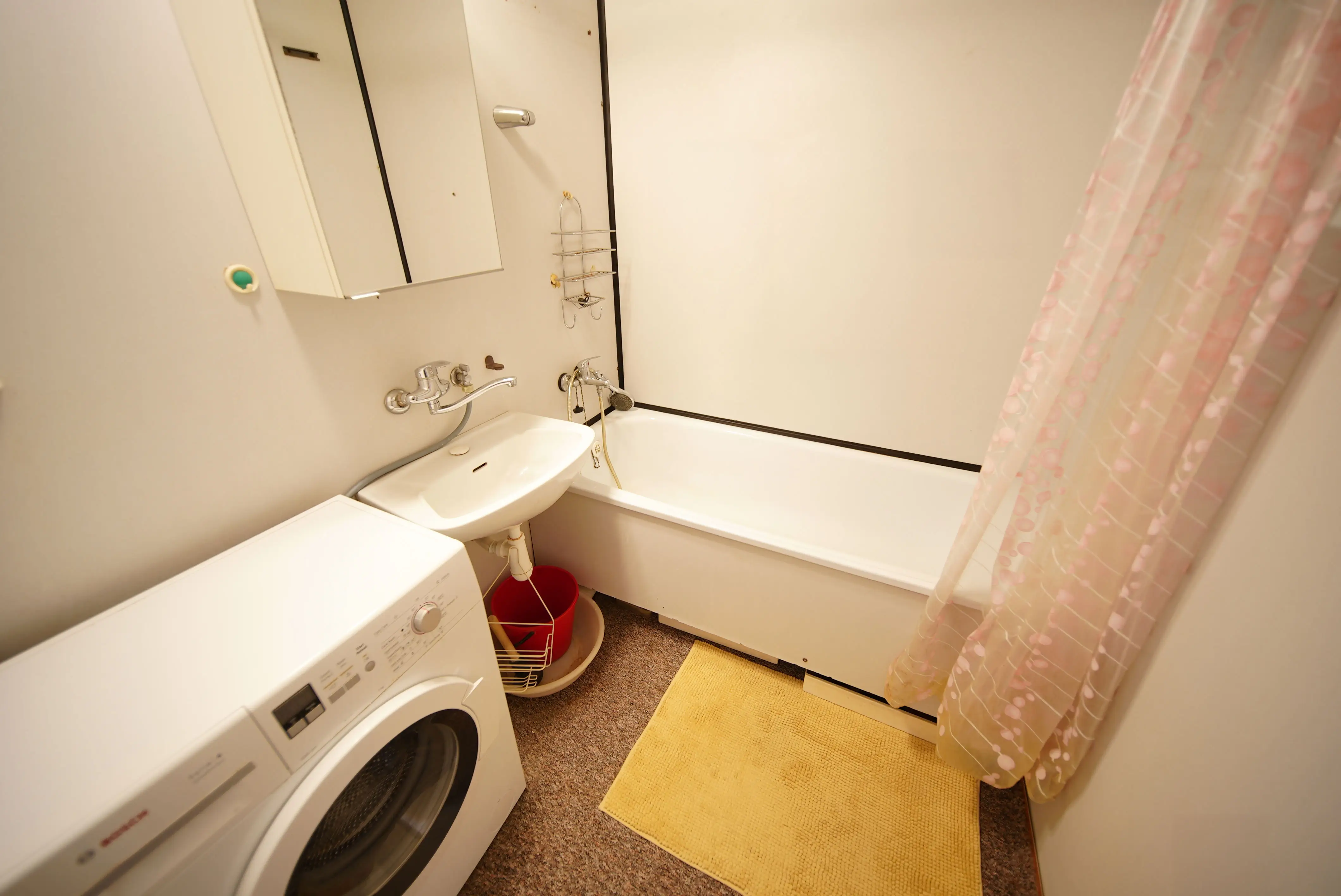 Na predaj 2 izbový byt v pôvodnom stave, Havanská, Sídlisko Ťahanovce