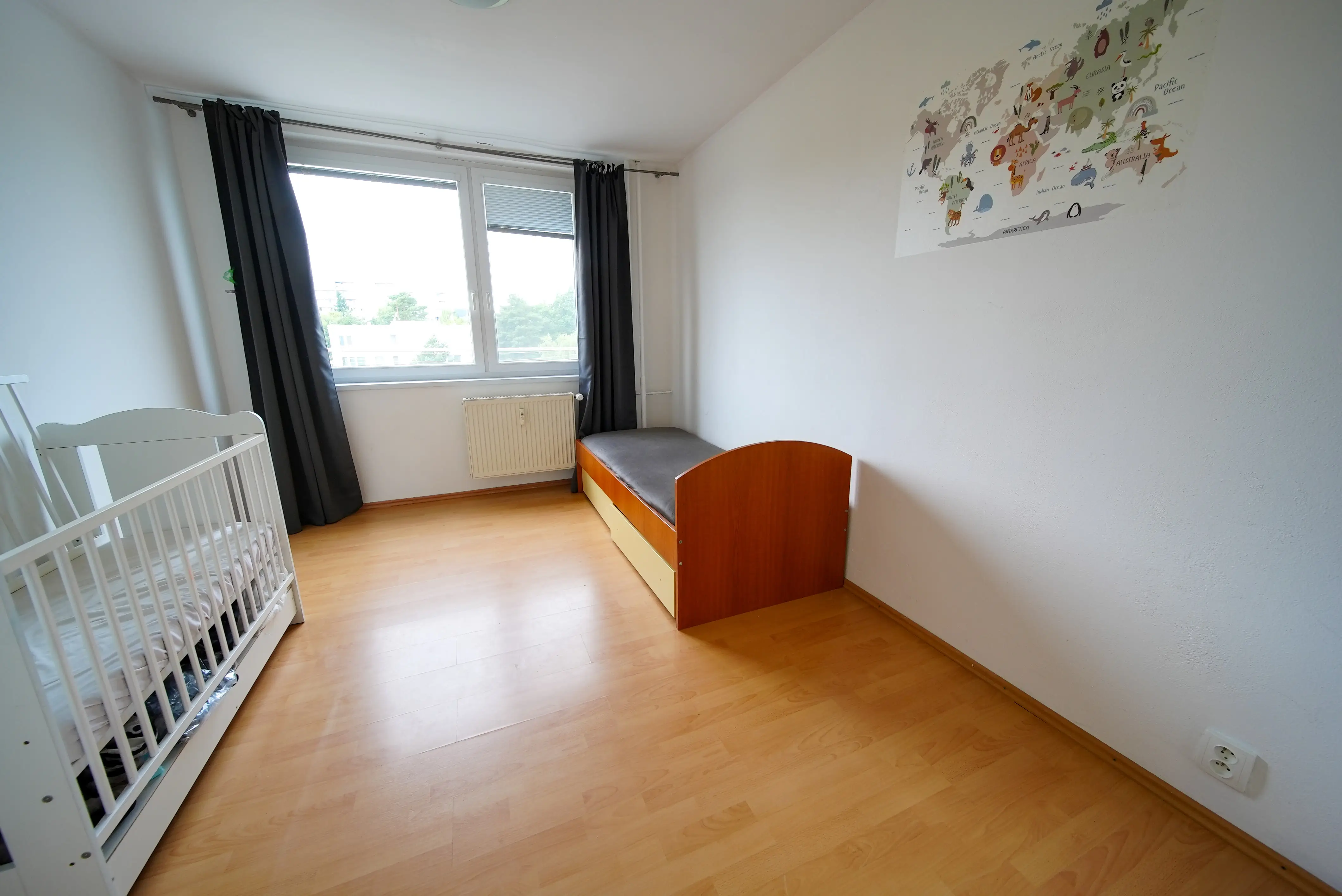 REZERVOVANÉ - Na predaj 3-izbový pražský byt, Gudernova - Západ.