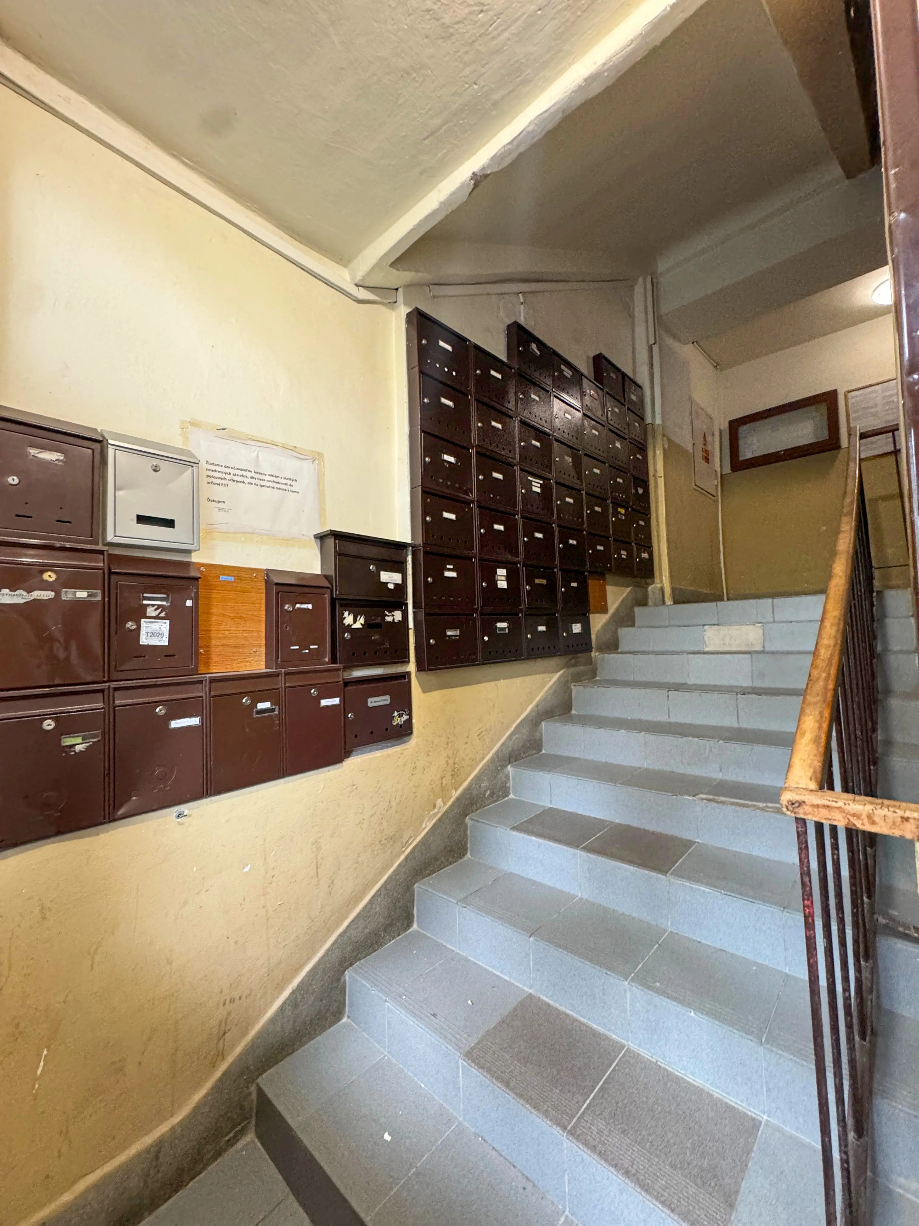 PRENAJATÉ Garsónka 22 m2 blízko centra, TUKE, Komenského