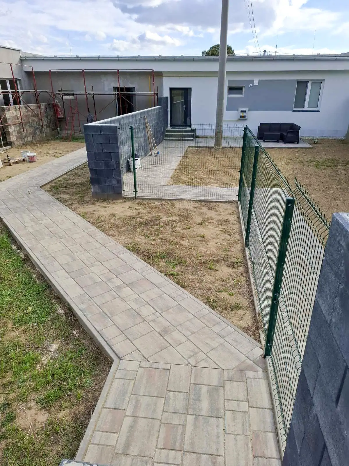 Novostavba 4 izbového bytu s terasou + terasa, B2 Somotor