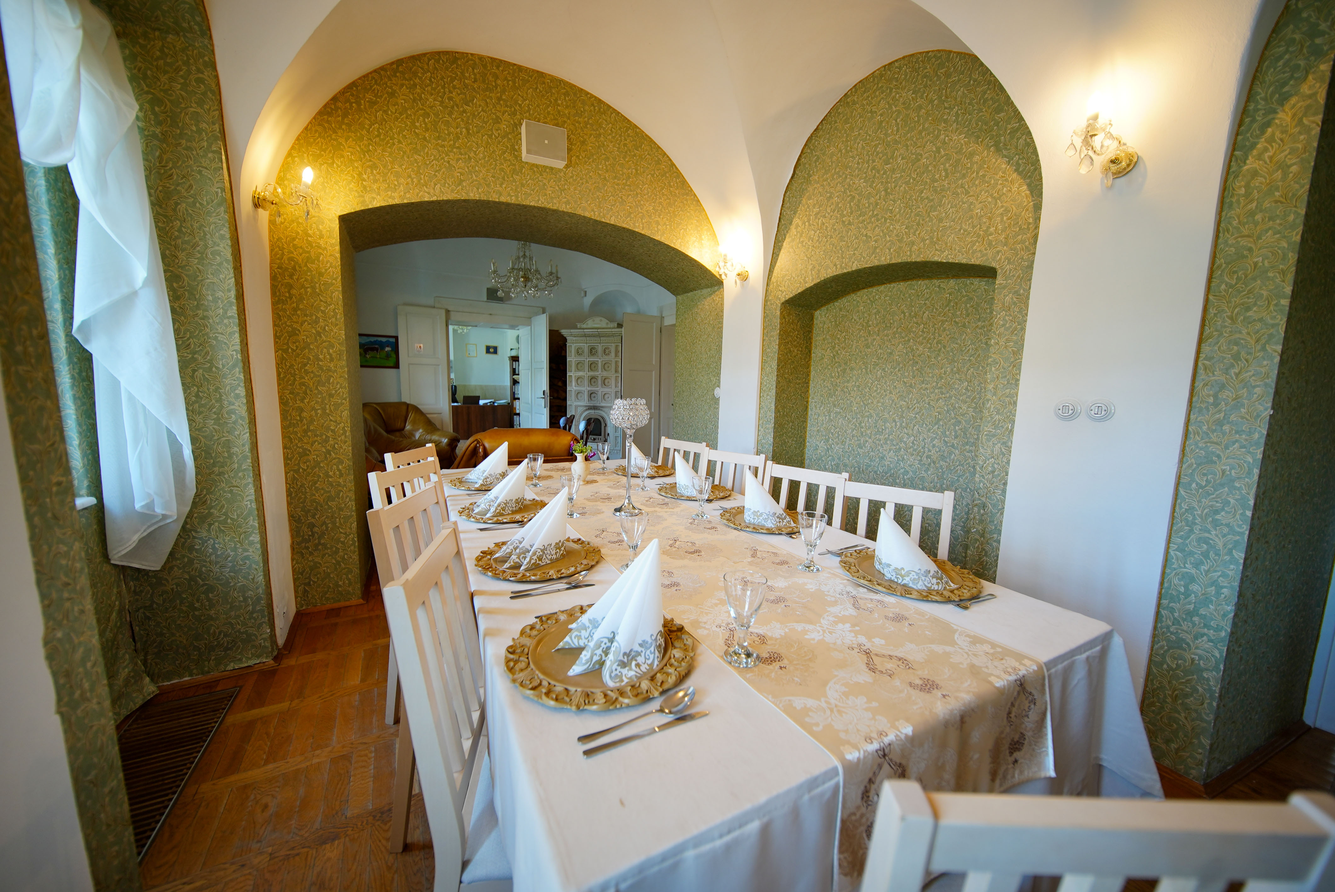 Na predaj Ka&scaron;tieľ, Majerovce