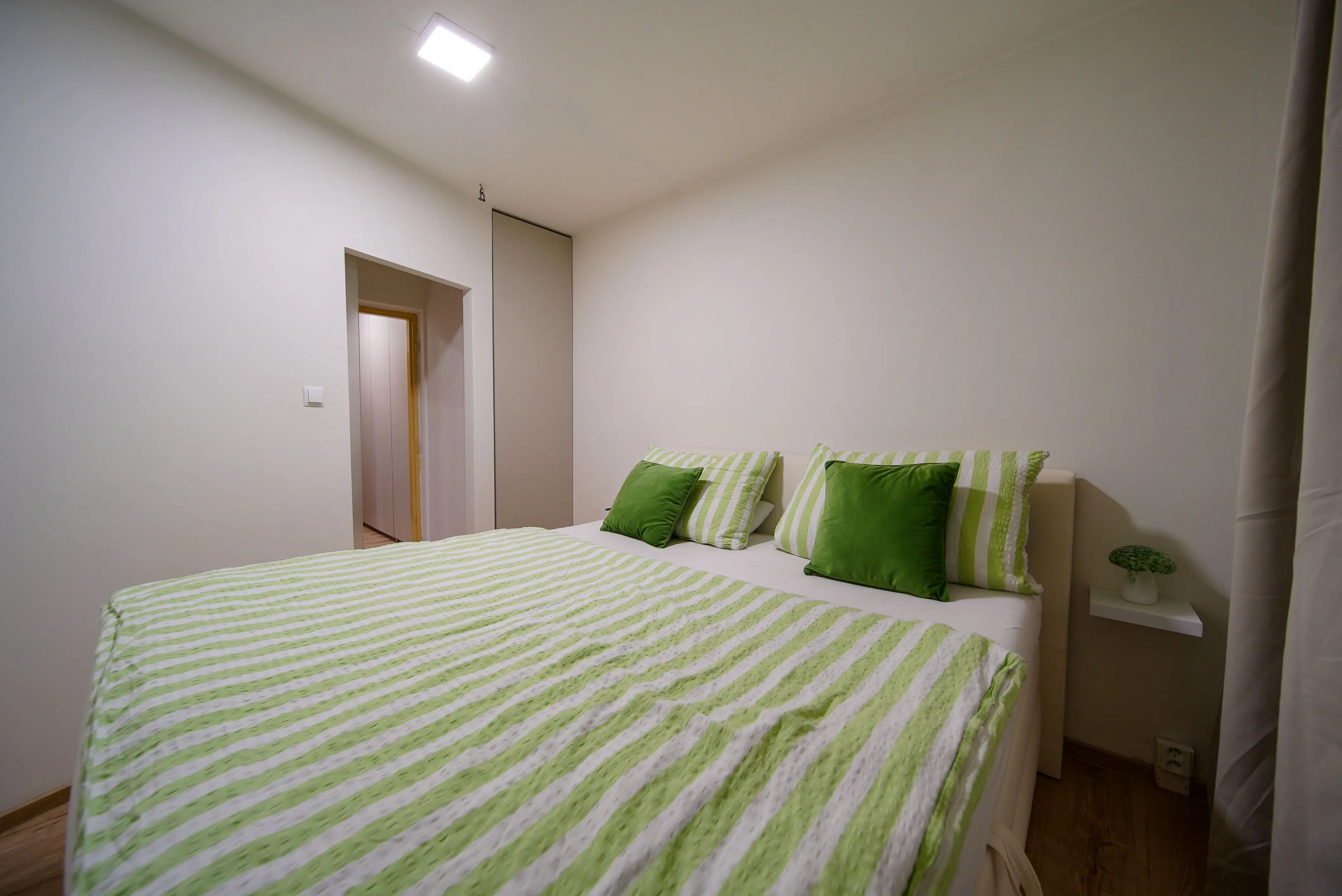 NA PREDAJ 1,5-IZBOVÝ BYT, 39,03 M², MIŠKOVECKÁ, KOŠICE JUH