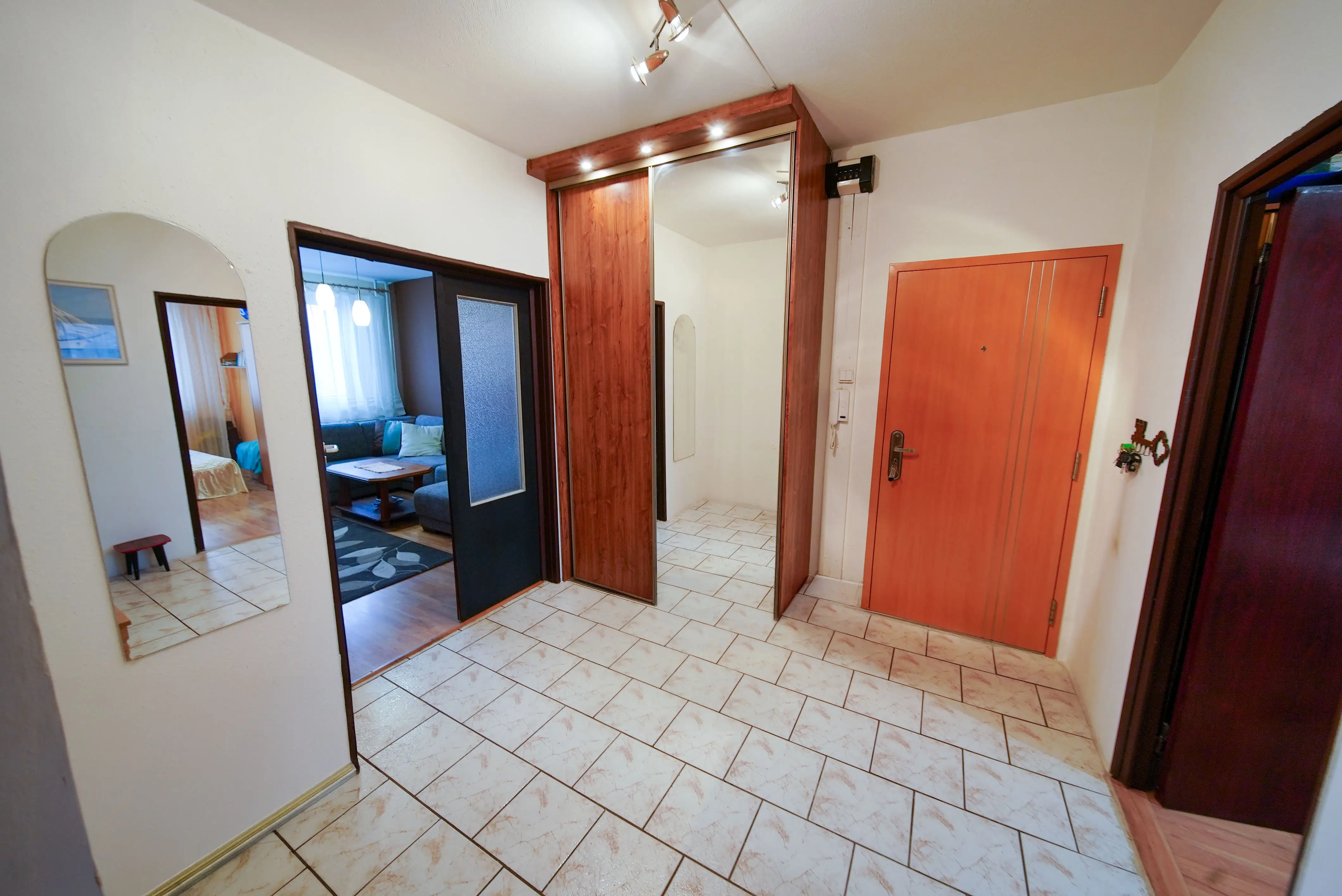 NA PREDAJ 3-IZBOVÝ BYT, 70,03 M², ČORDÁKOVA, KOŠICE – KVP