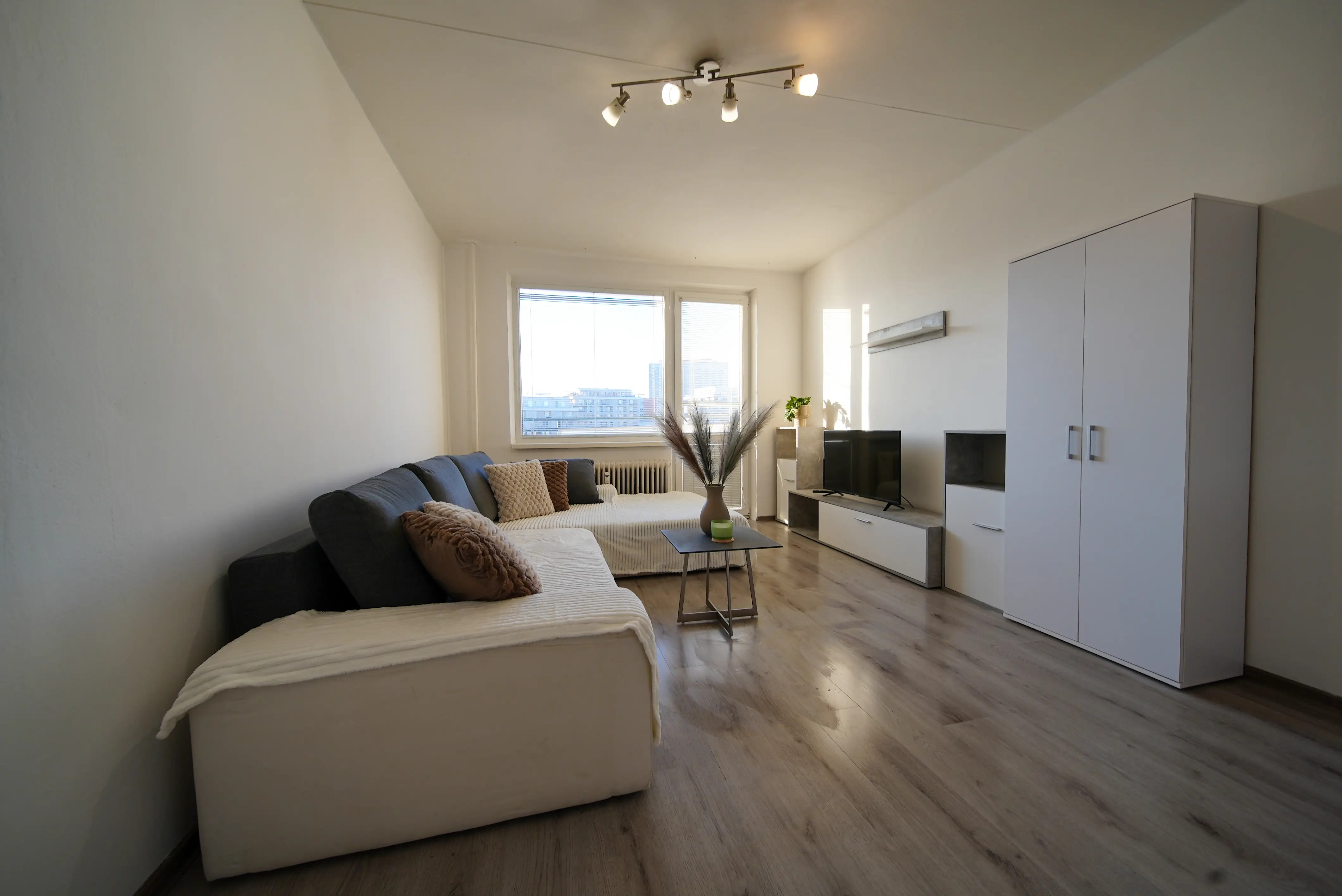 Na predaj Gars&oacute;nku, Karpatsk&aacute; ul. - Ko&scaron;ice I., Star&eacute; mesto