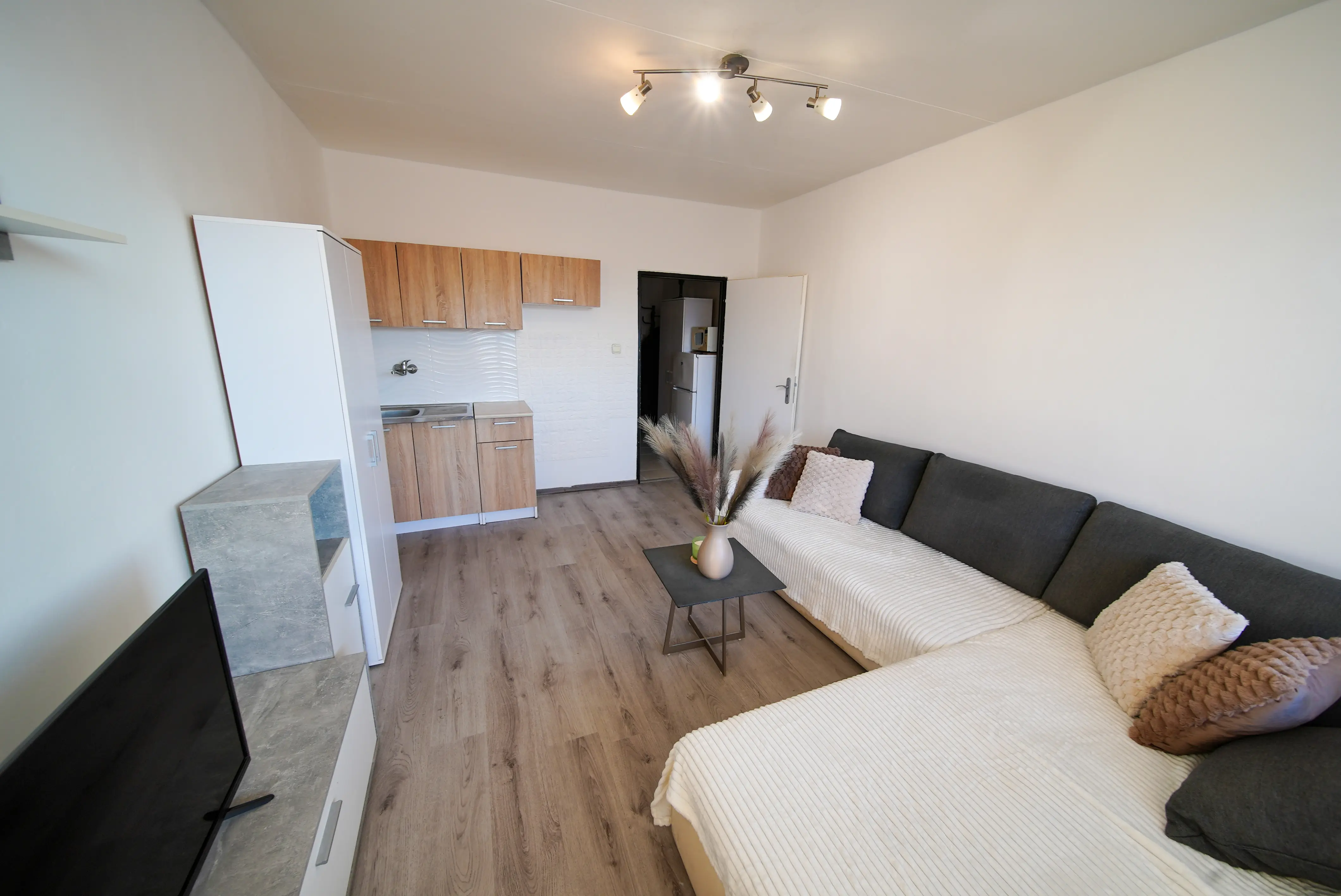 Na predaj Gars&oacute;nku, Karpatsk&aacute; ul. - Ko&scaron;ice I., Star&eacute; mesto