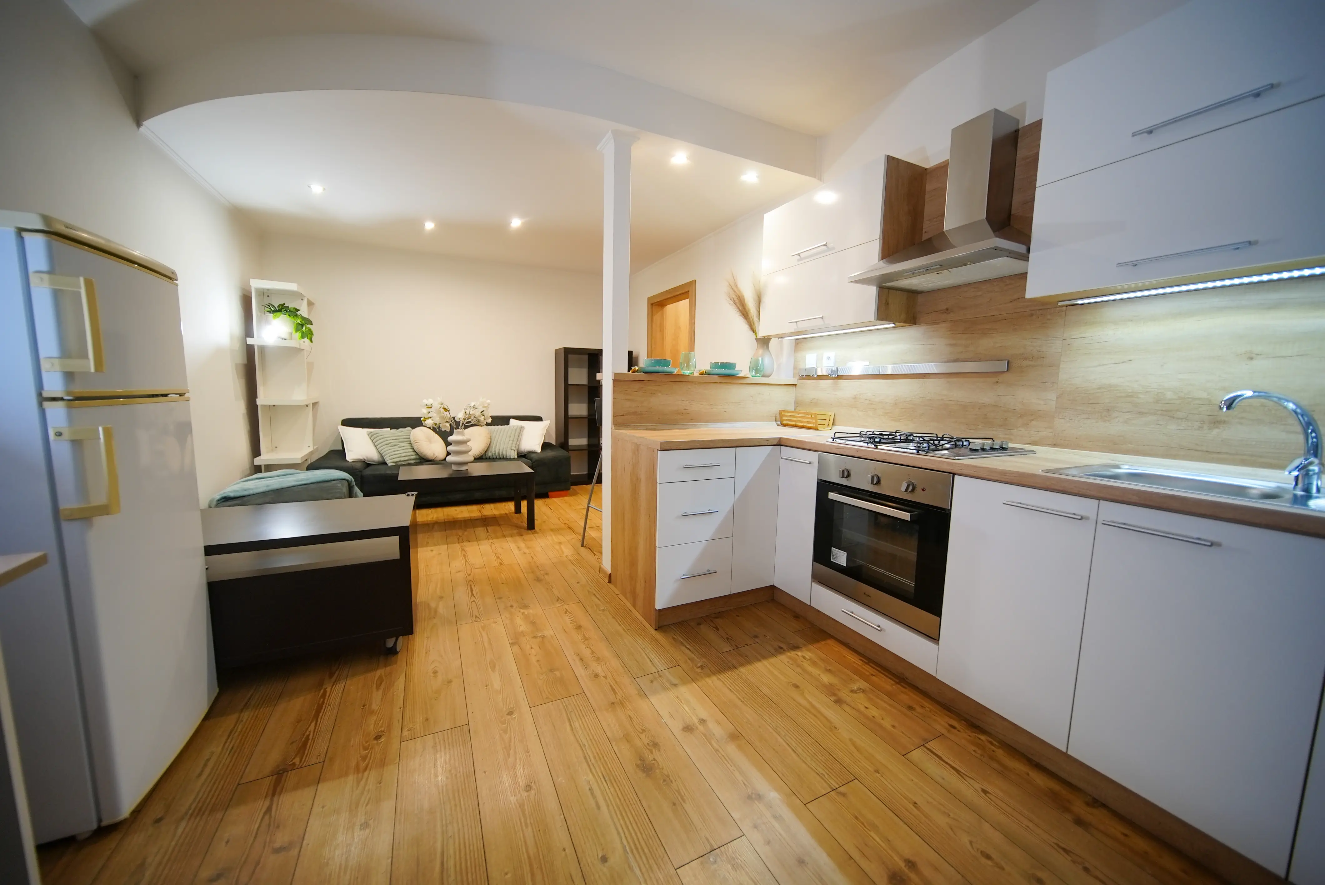 Na predaj 1,5 izbov&yacute; byt s loggiou, Bielocerkevsk&aacute;, Ko&scaron;ice