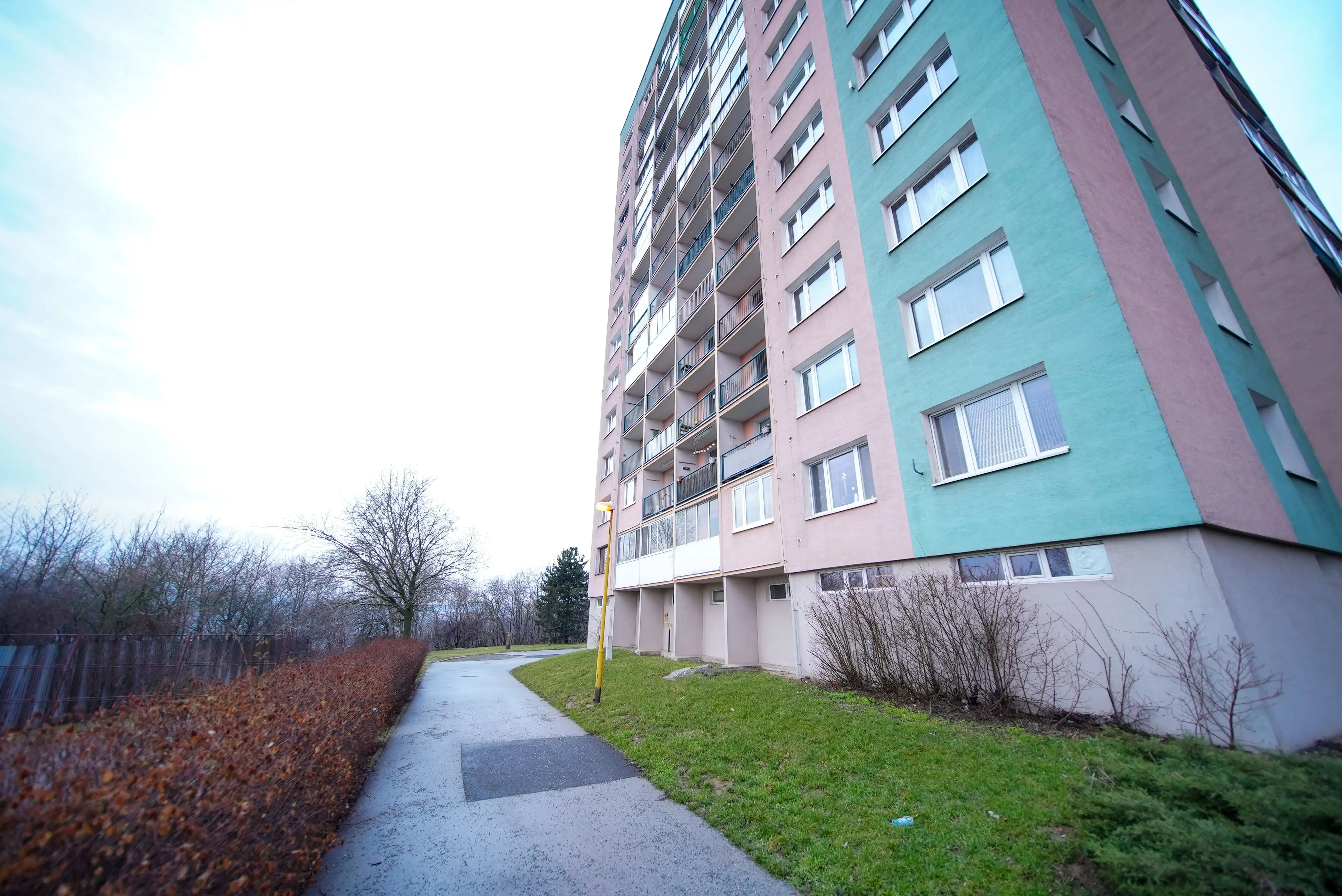 Na predaj 1,5 izbov&yacute; byt s loggiou, Bielocerkevsk&aacute;, Ko&scaron;ice