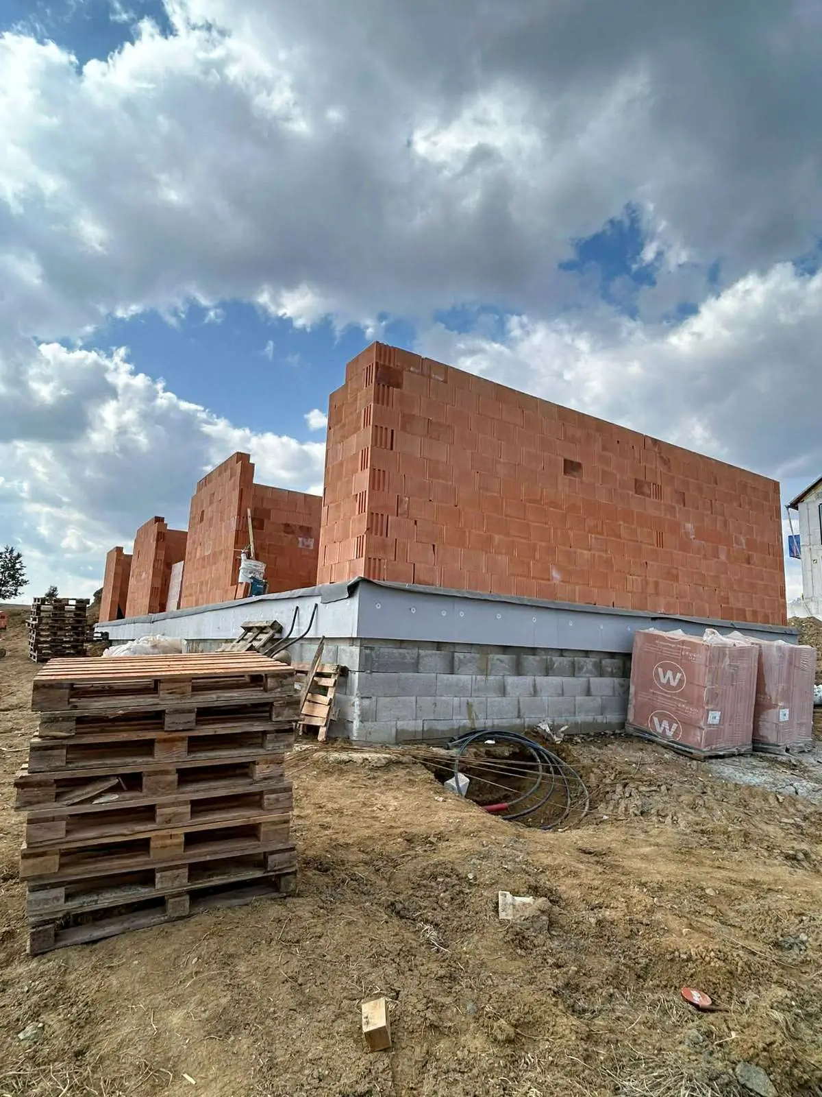 NOVOSTAVBA, Na predaj 4 izb. r&aacute;dov&yacute; RD, Mal&yacute; Slavkov