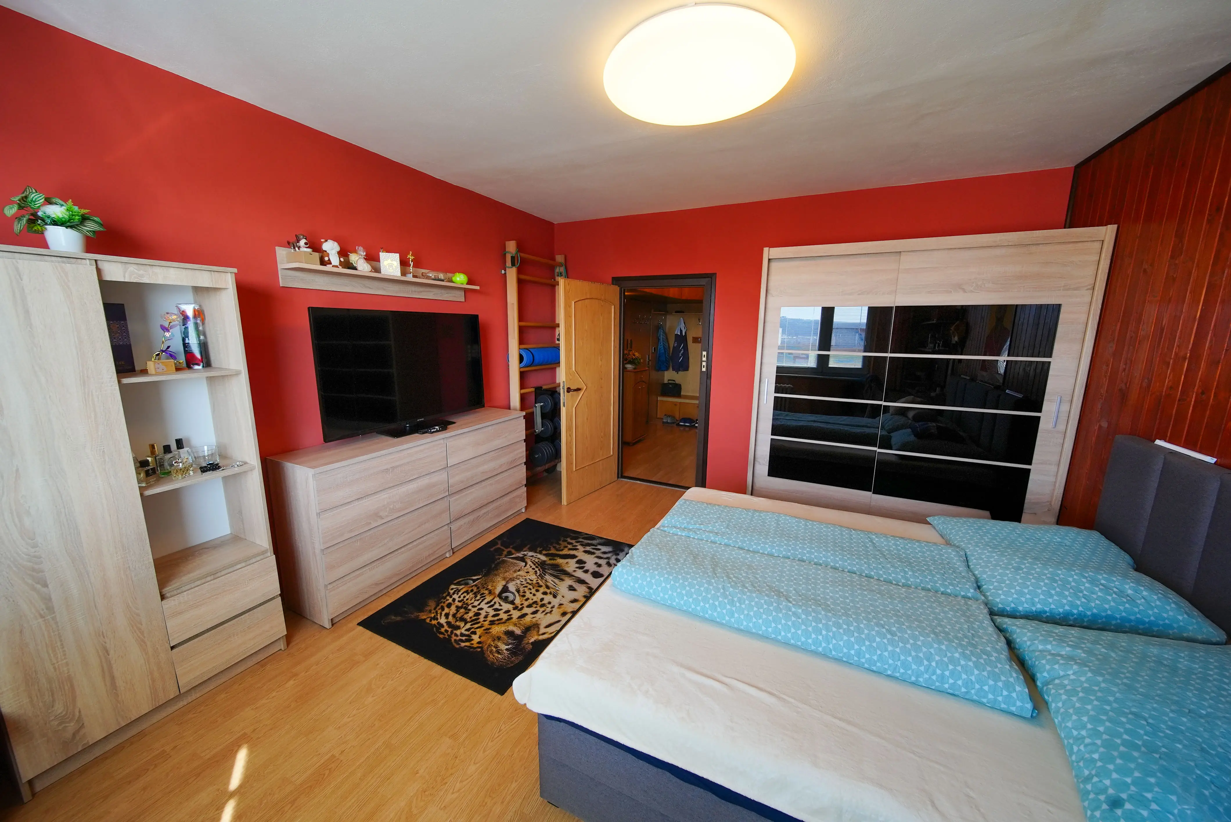 Na predaj 3 izbov&yacute; byt, 61 m&sup2;, Berl&iacute;nsk&aacute;, Ťahanovce, Ko&scaron;ice
