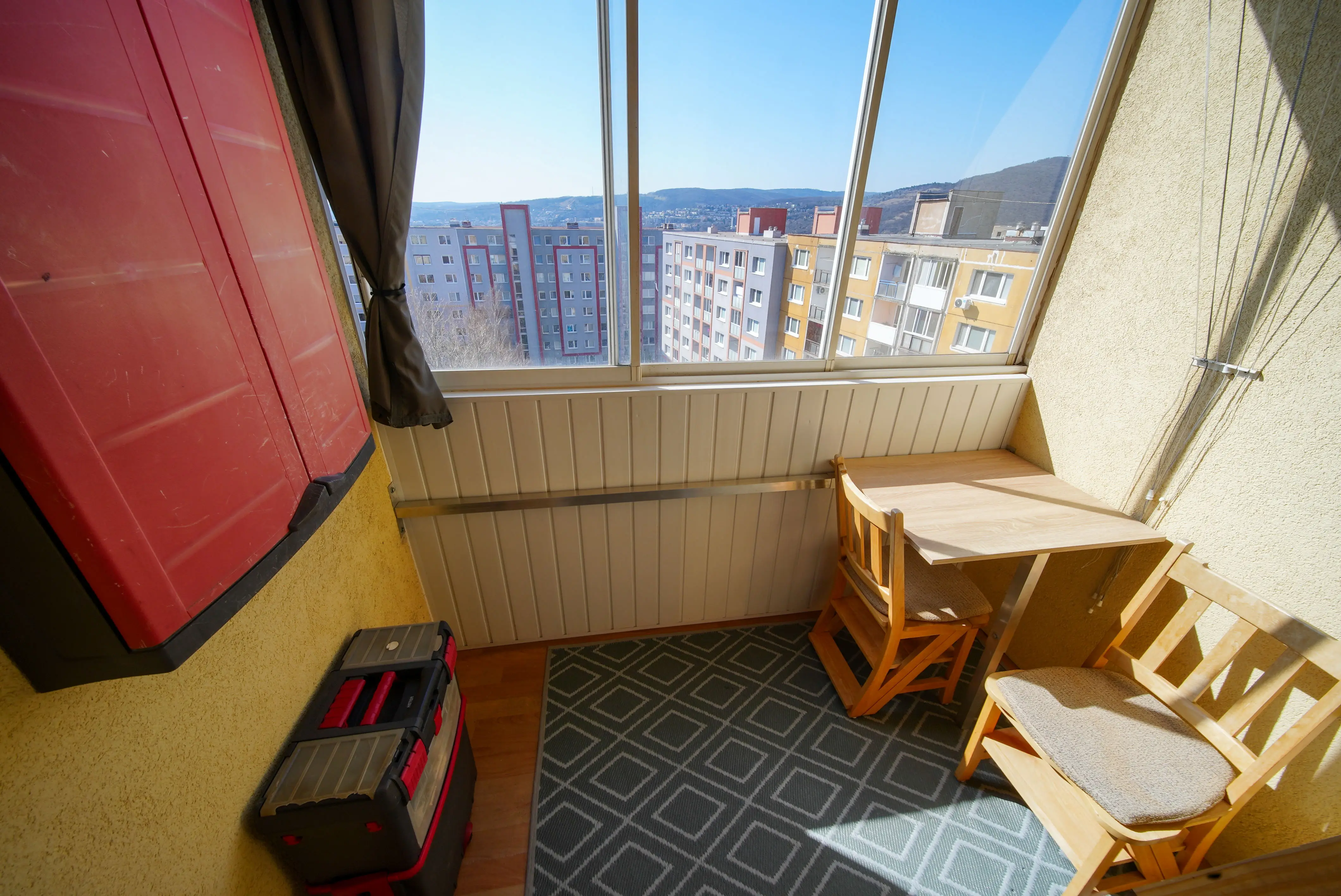 Na predaj 3 izbov&yacute; byt, 61 m&sup2;, Berl&iacute;nsk&aacute;, Ťahanovce, Ko&scaron;ice
