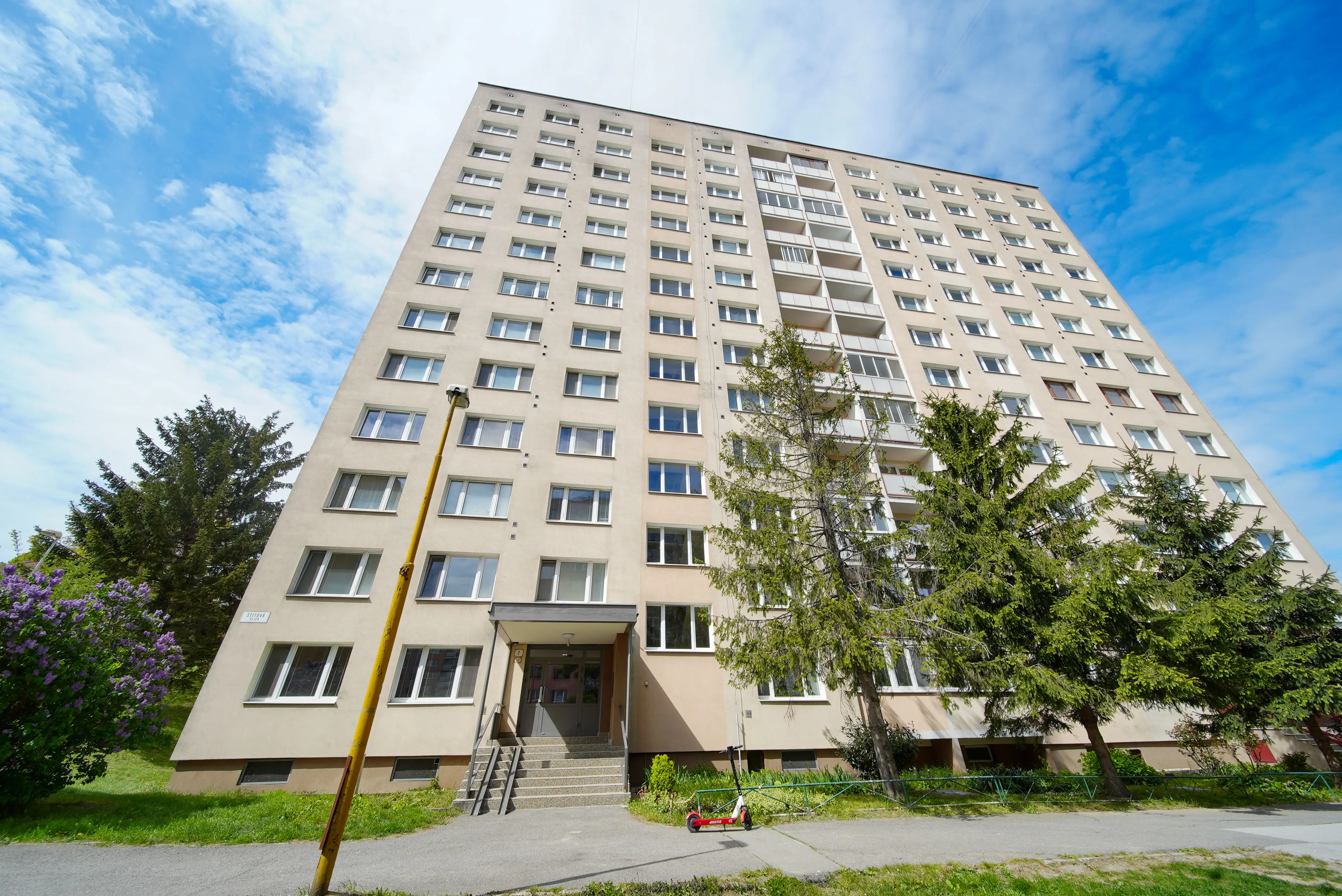 Na predaj 1,5 izbov&yacute; byt na ul. &Scaron;t&iacute;tova, Kuzm&aacute;nyho, Ko&scaron;ice