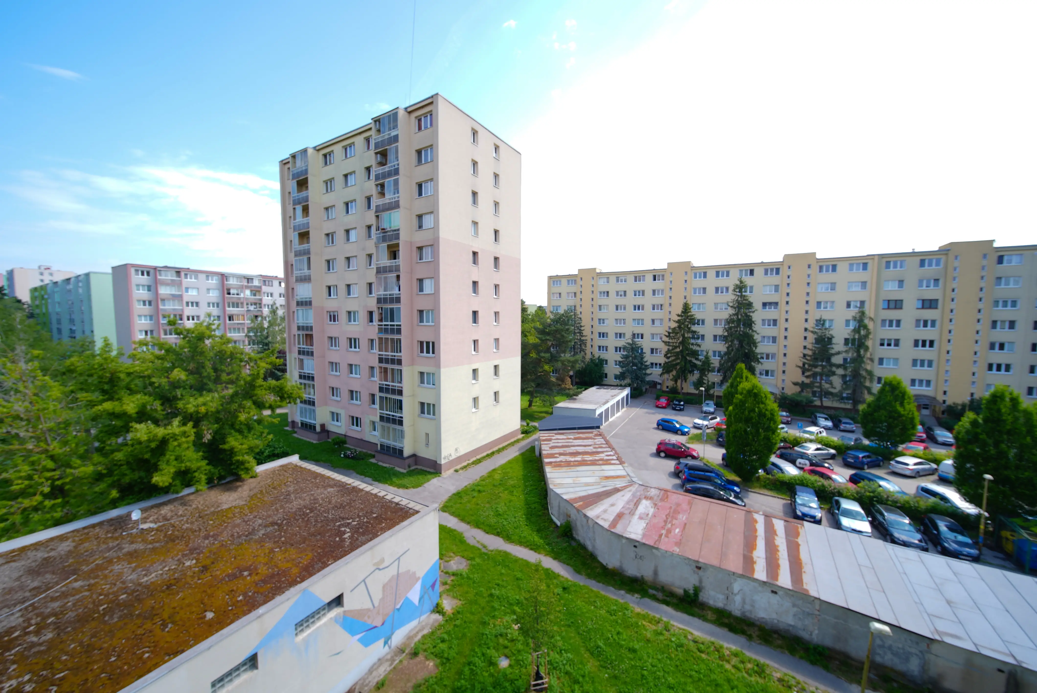 Na predaj 3 izbový byt s loggiou 55 m2, 4.p., Košice II. - Západ