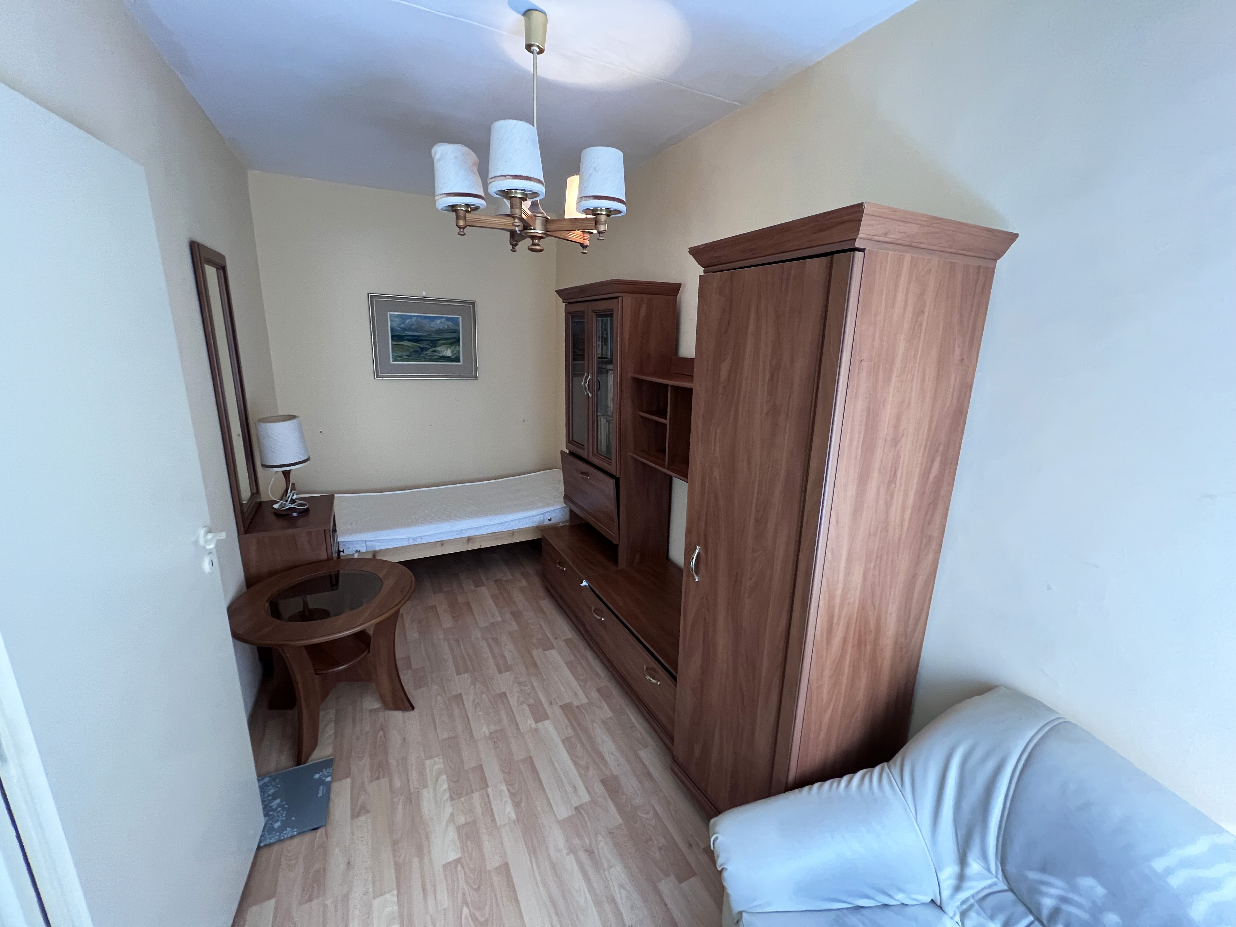 Na predaj 3 izbový byt pri Galérii, loggia, Poľovnícka