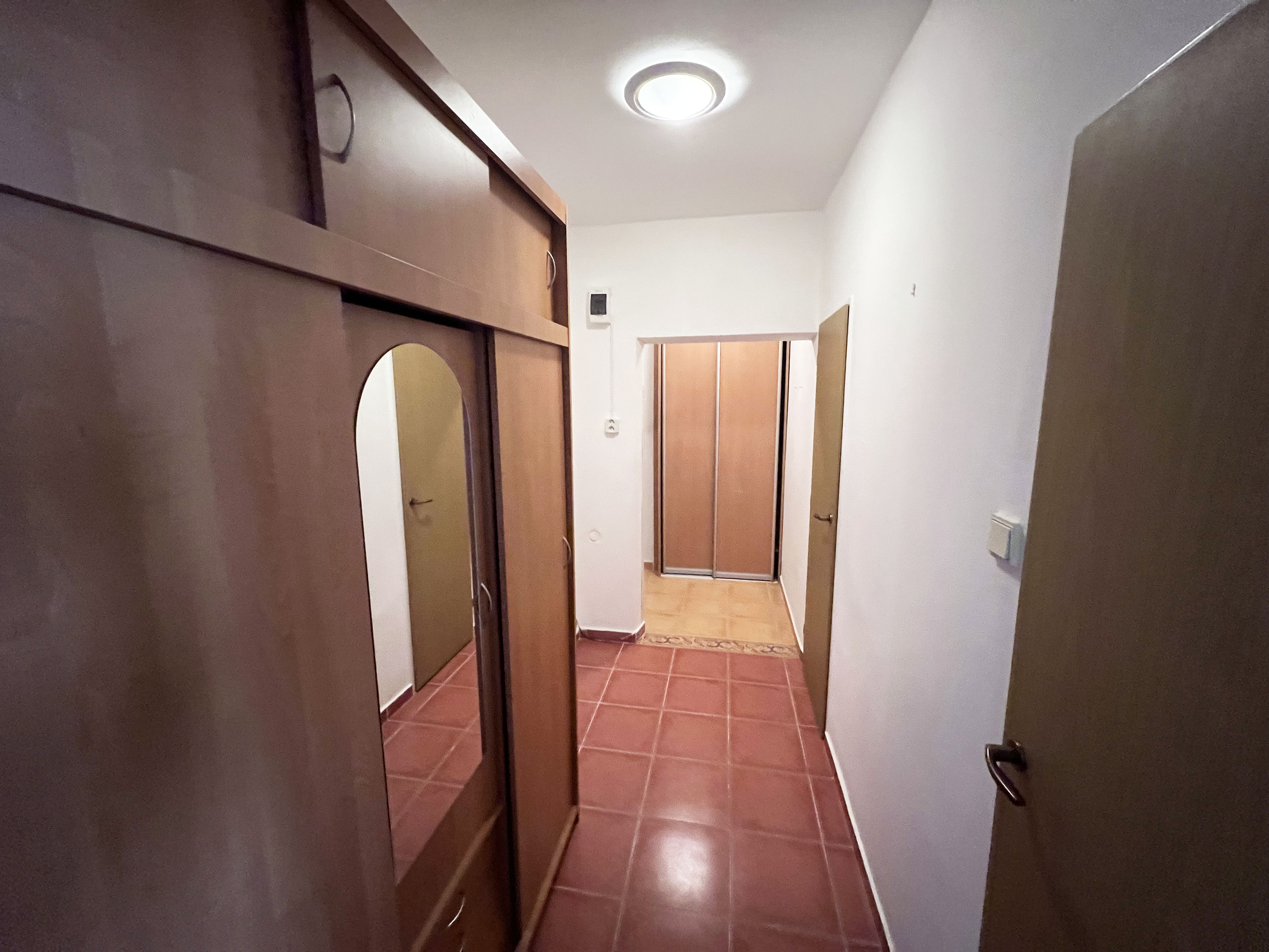 PREDANÉ - na predaj 1 izbový byt, 40m2 + loggia, Mudroňova, JUH