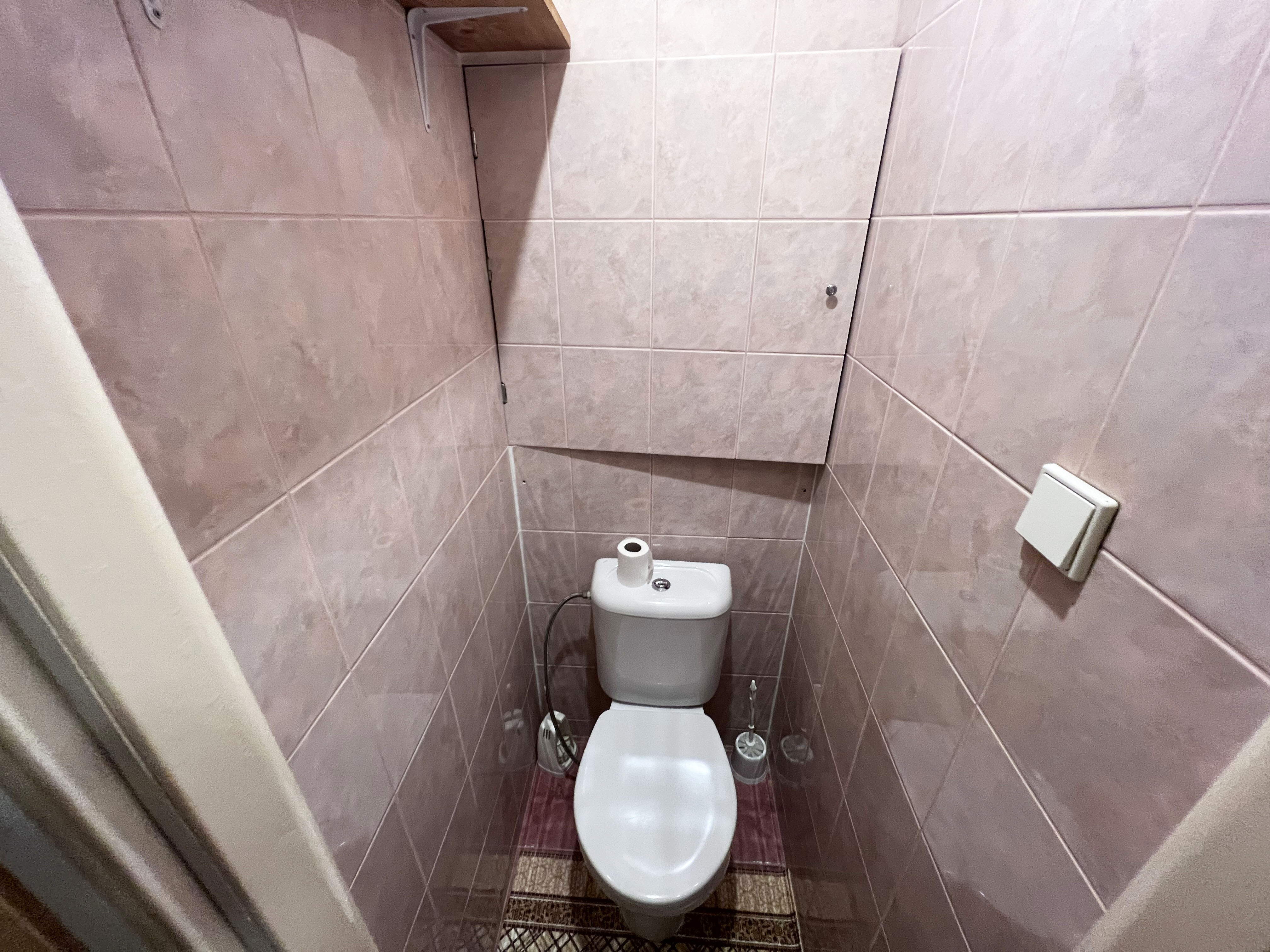 PREDANÉ - na predaj 1 izbový byt, 40m2 + loggia, Mudroňova, JUH