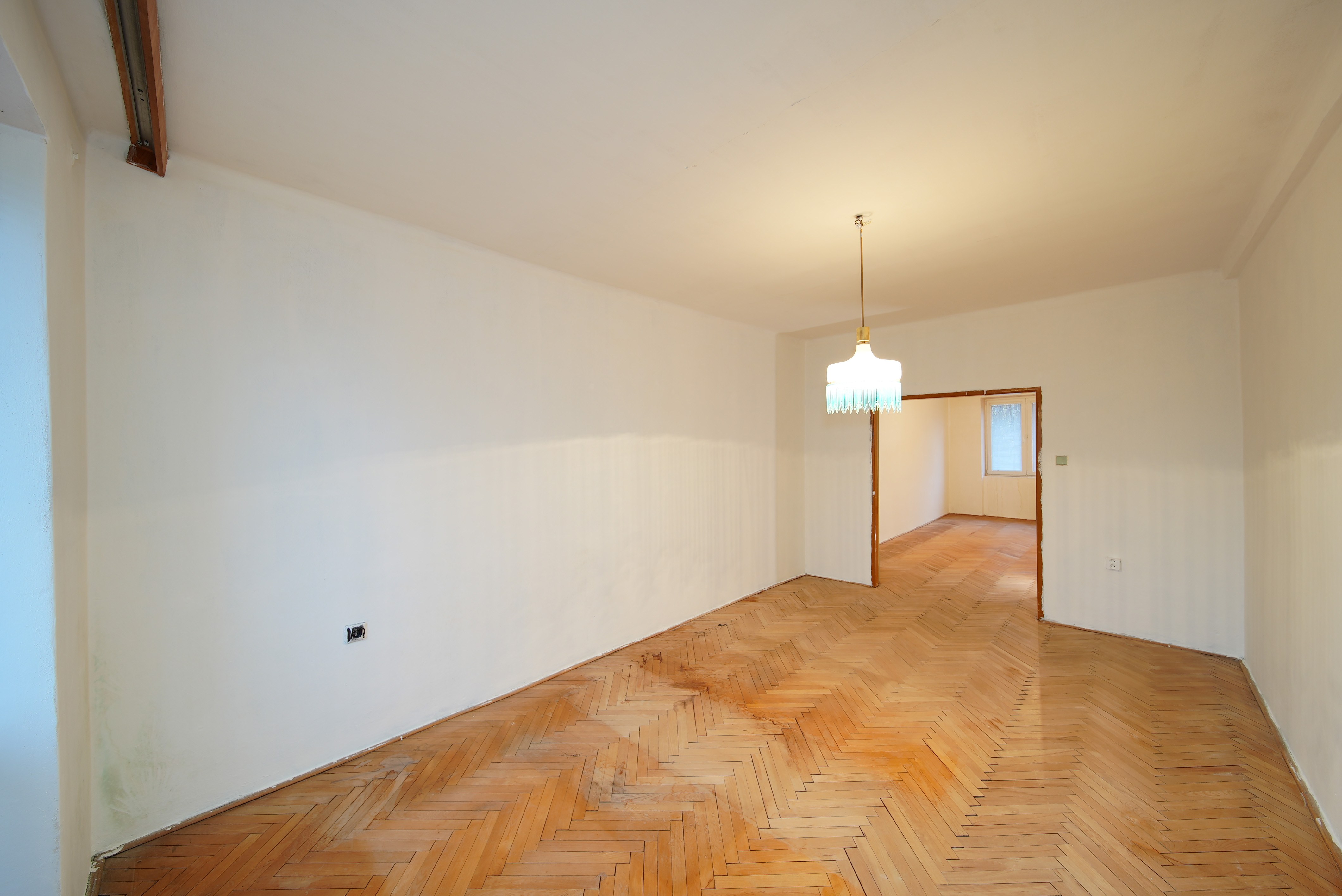 PREDANÉ - TEHLOVÝ 2 izb. byt s loggiou, Obrancov Mieru, Seve