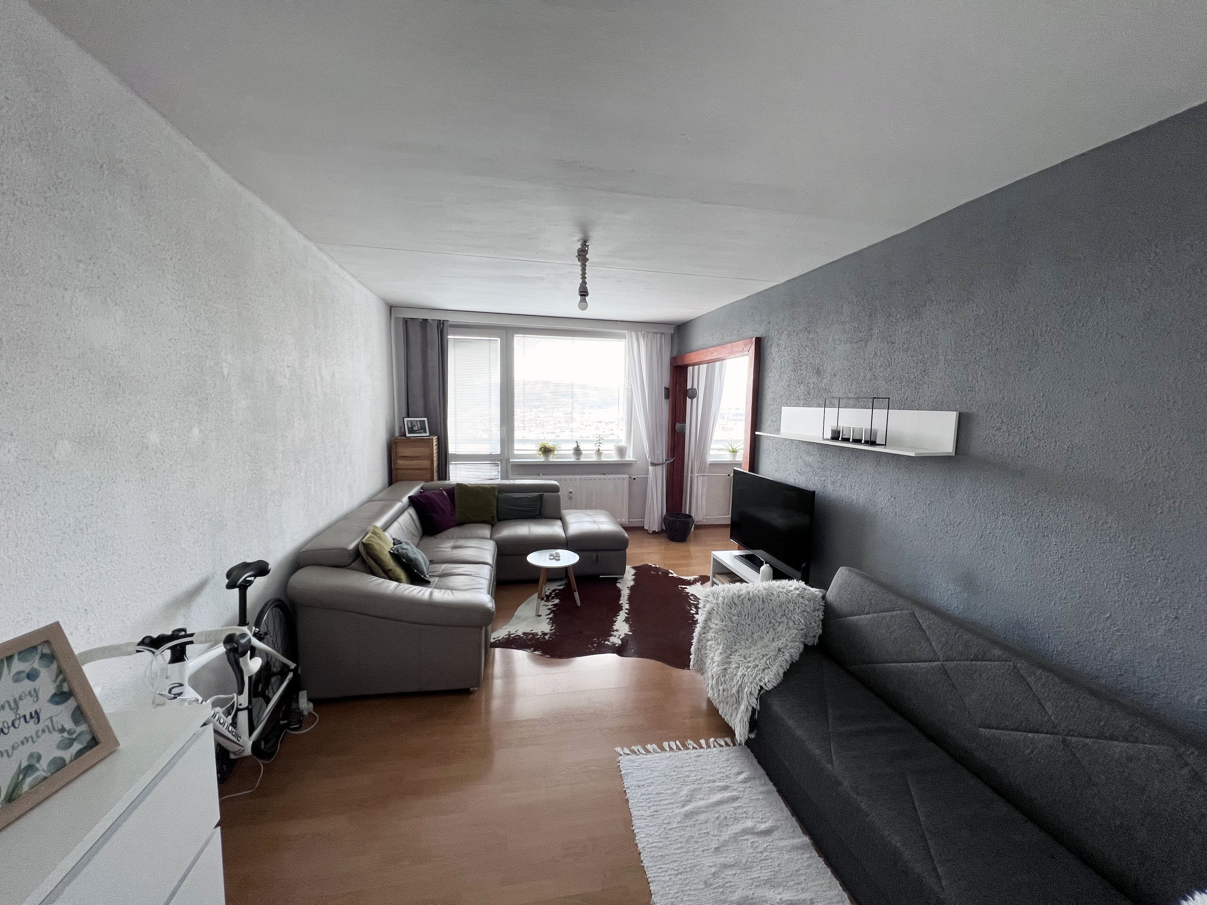 PREDANÉ - Na predaj 1 izbový byt s pekným výhľadom, 43 m2, Jaltská