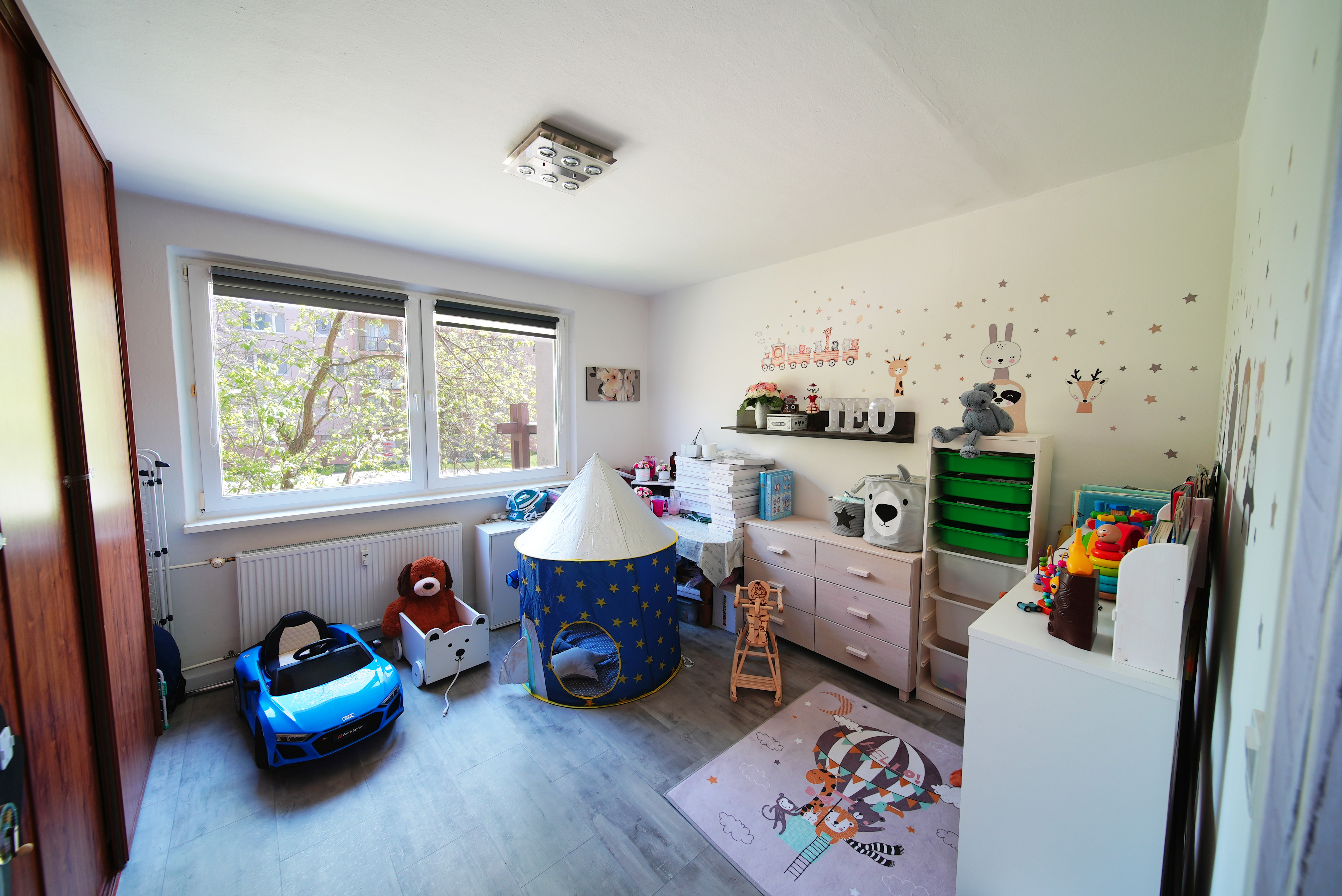 REZERVOVANÉ - 3 izbový byt s loggiou 82 m2, Hemerková -KVP