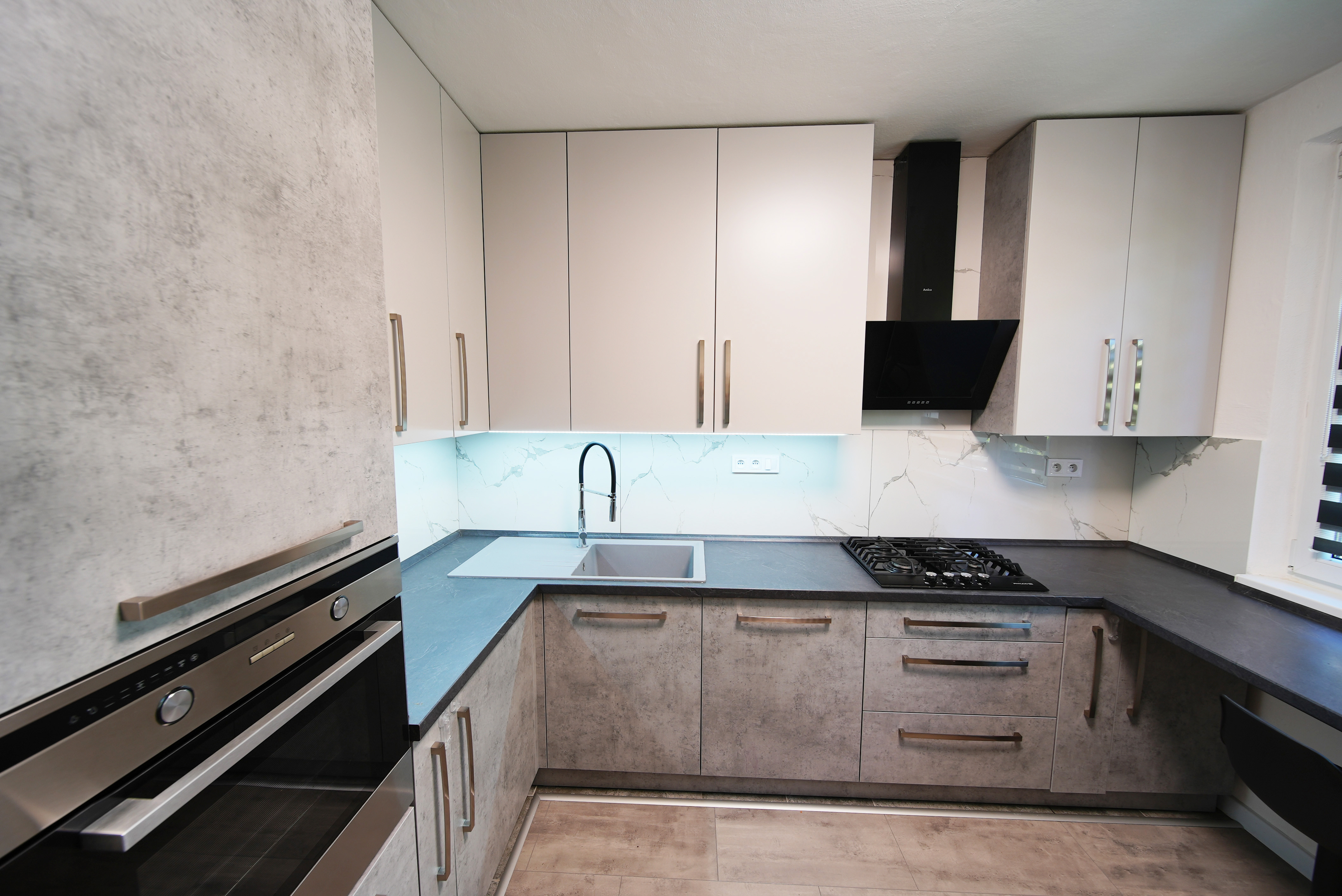 REZERVOVANÉ - 3 izbový byt s loggiou 82 m2, Hemerková -KVP